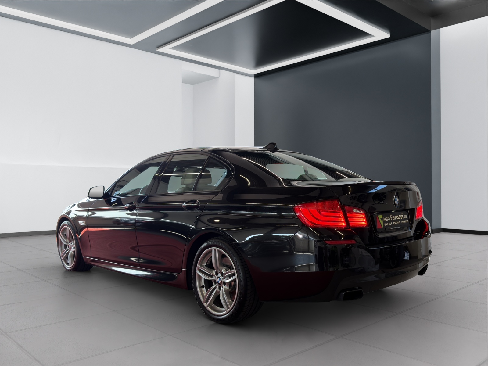 BMW M550d xDrive Steptronic-image-3