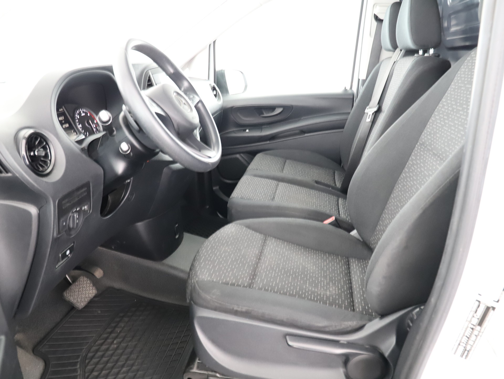 MERCEDES-BENZ Vito 116 CDI L 9G-T Pro-image-8