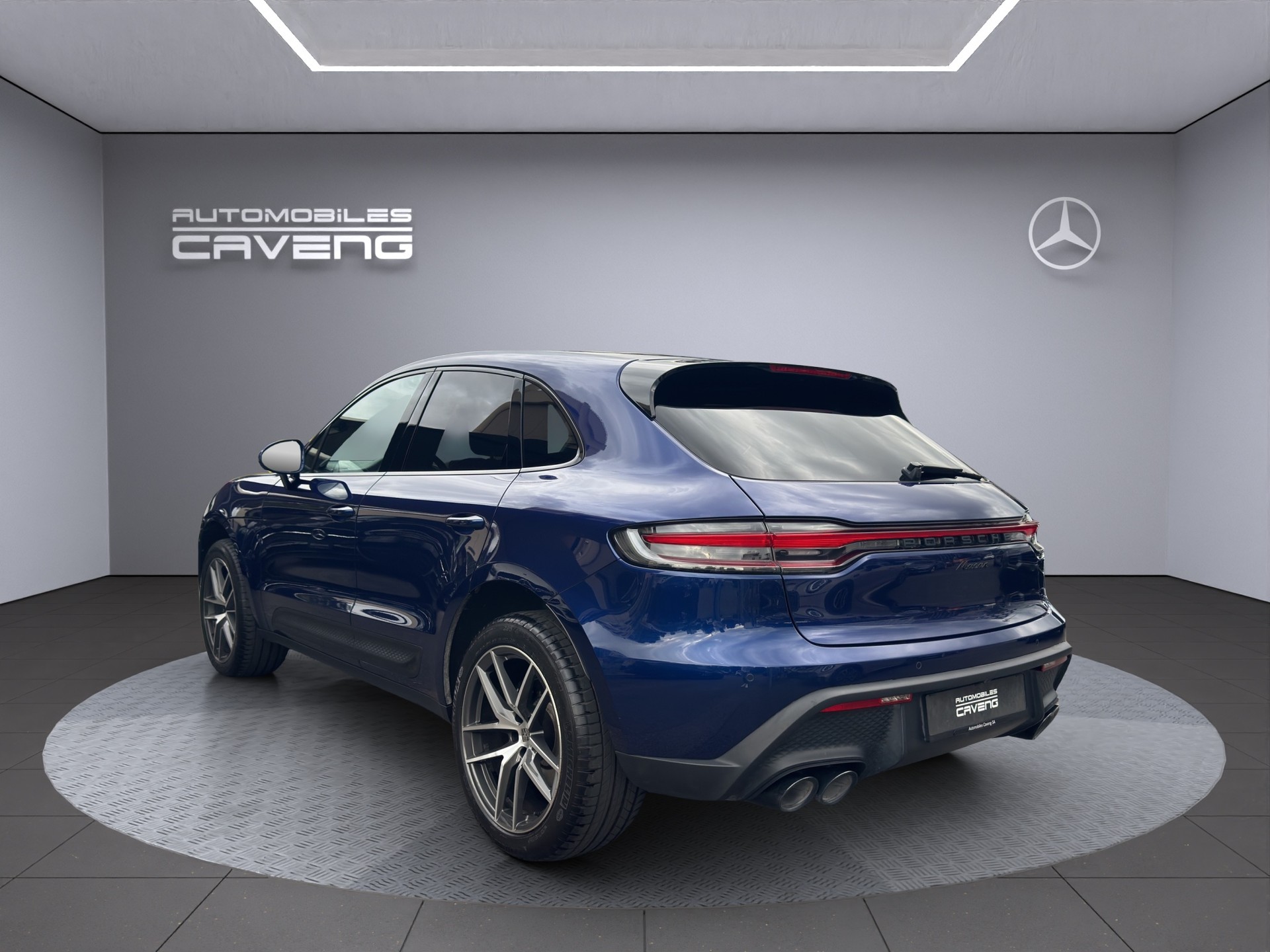 PORSCHE Macan PDK-image-2