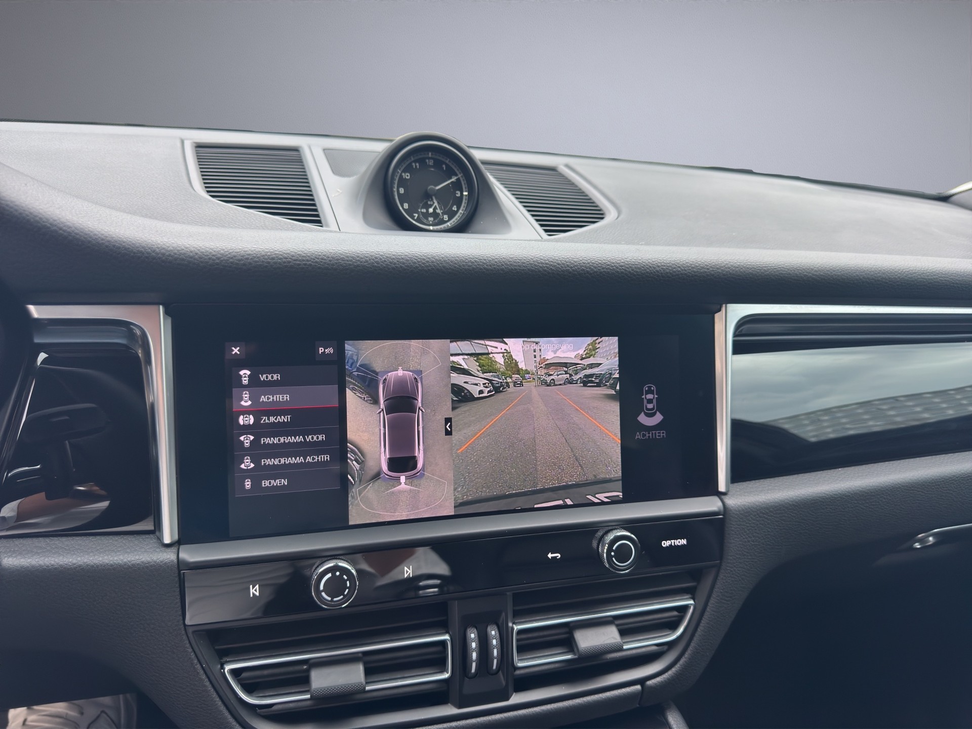 PORSCHE Macan PDK-image-14