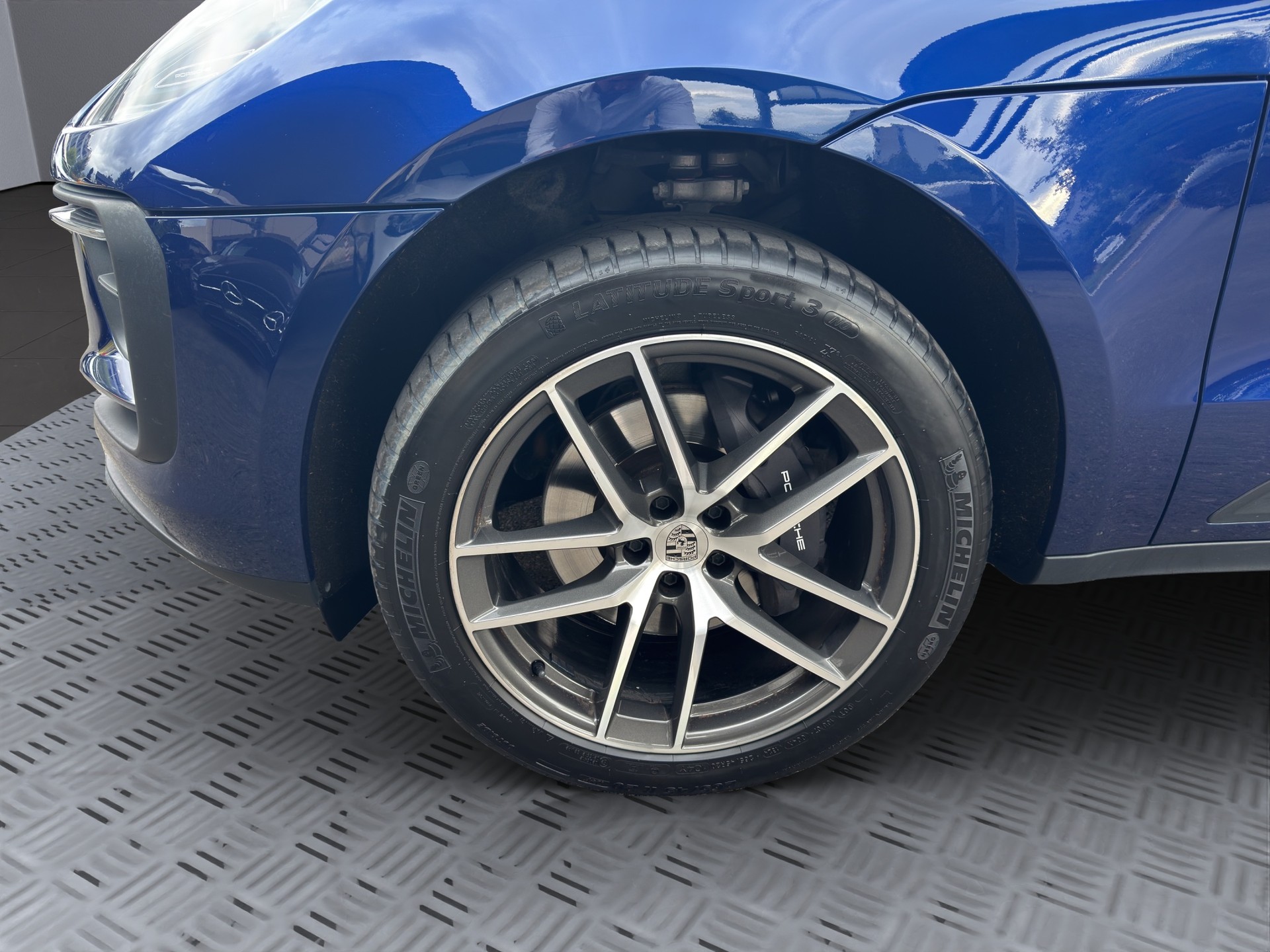 PORSCHE Macan PDK-image-8