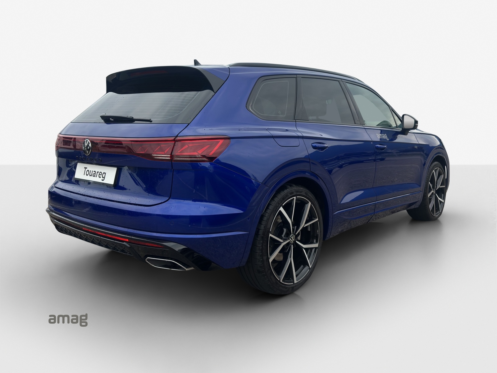 VW Touareg 3.0 TDI R-Line Tiptronic-image-12