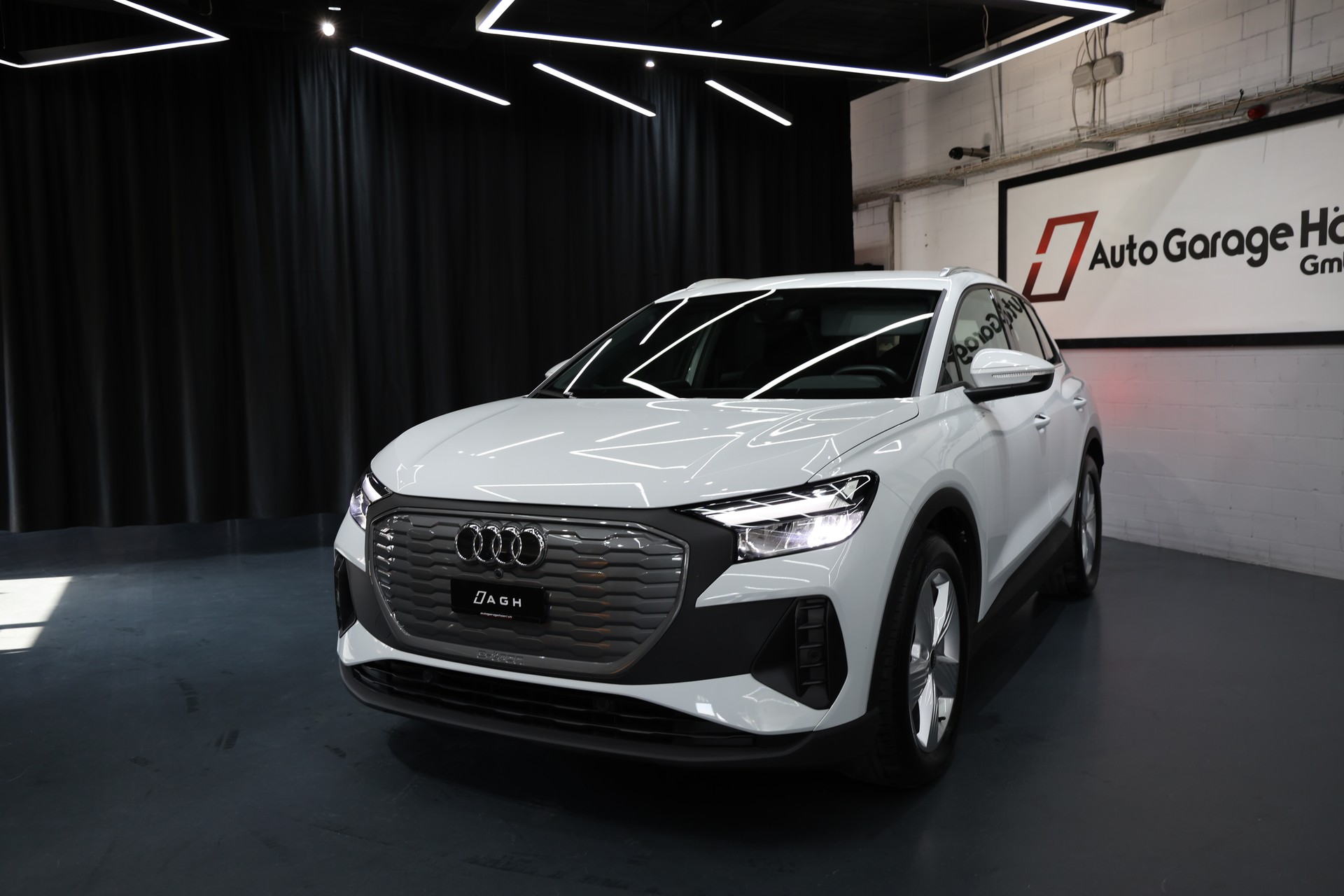 AUDI Q4 e-tron 35-image-0