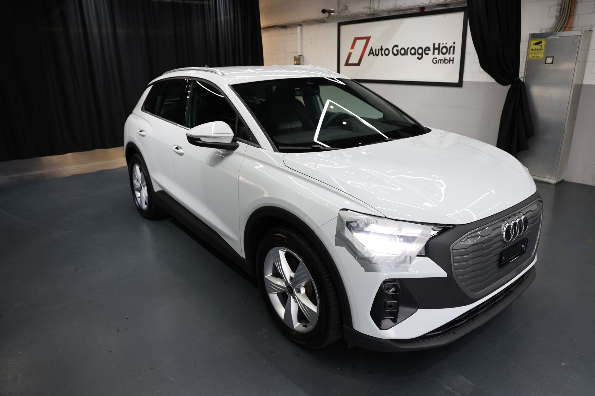 AUDI Q4 e-tron 35-image-5