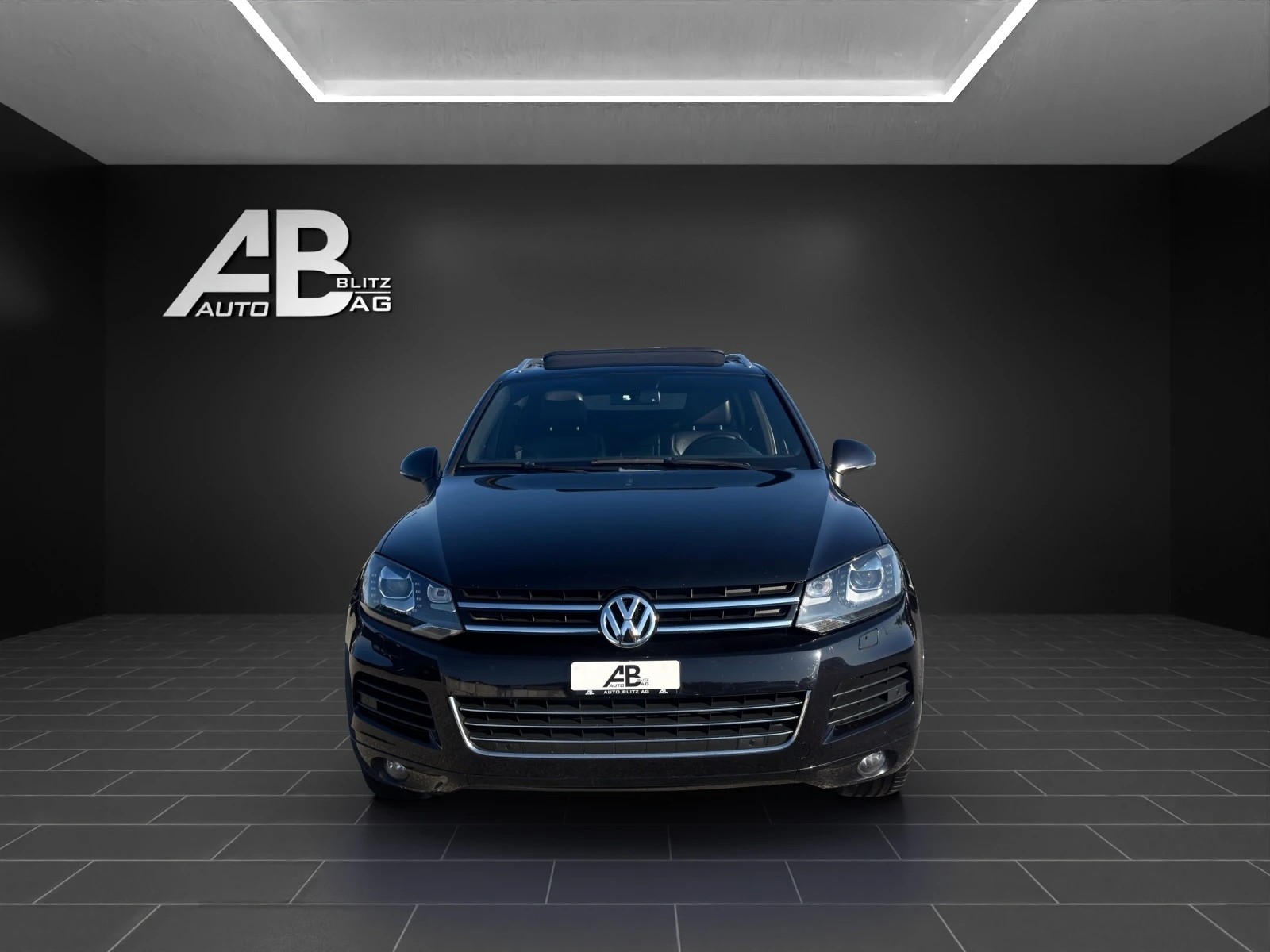 VW Touareg 3.0 TDI BMT Edition X Tiptronic mit 245 PS-image-0