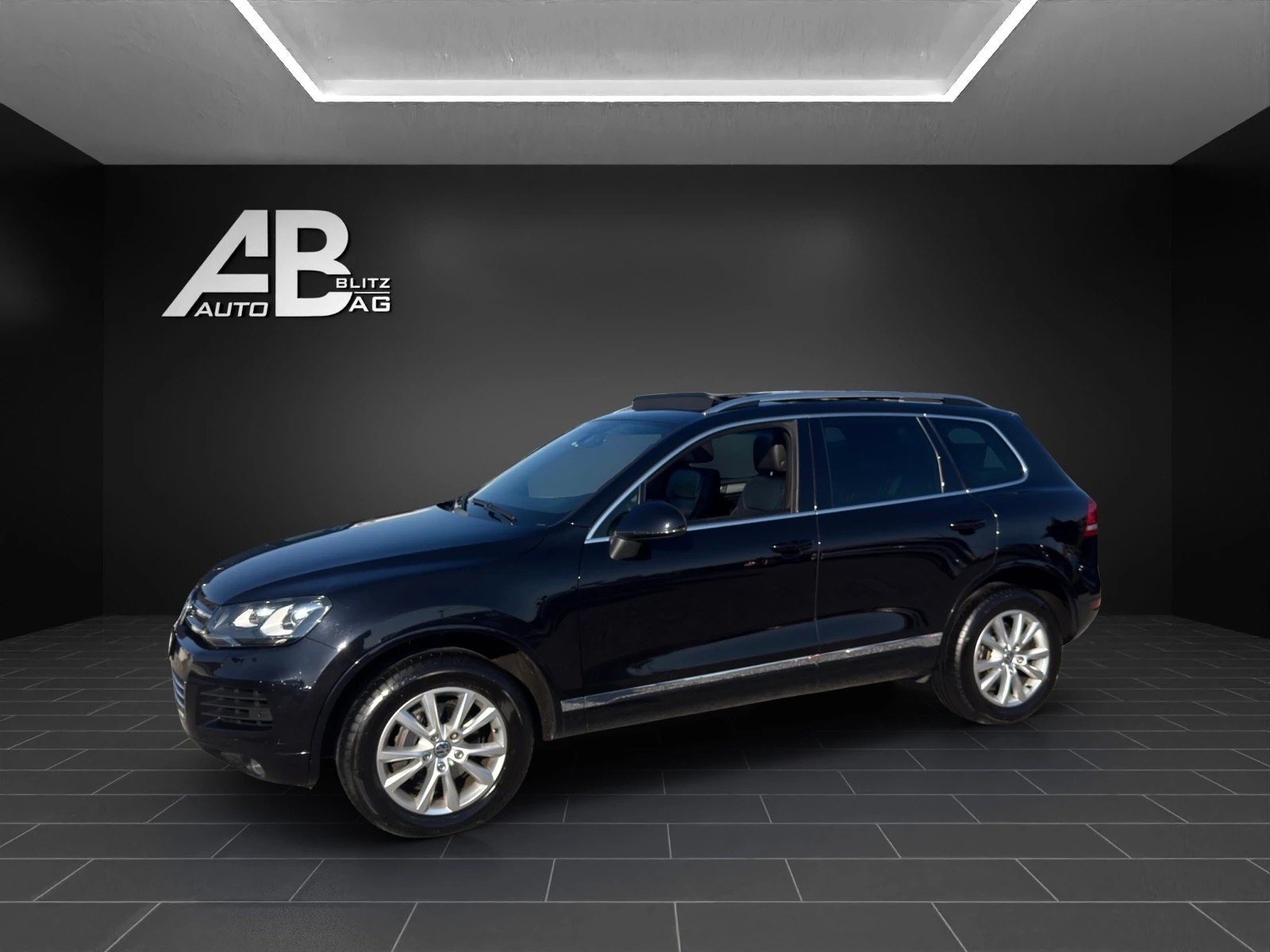 VW Touareg 3.0 TDI BMT Edition X Tiptronic mit 245 PS-image-1