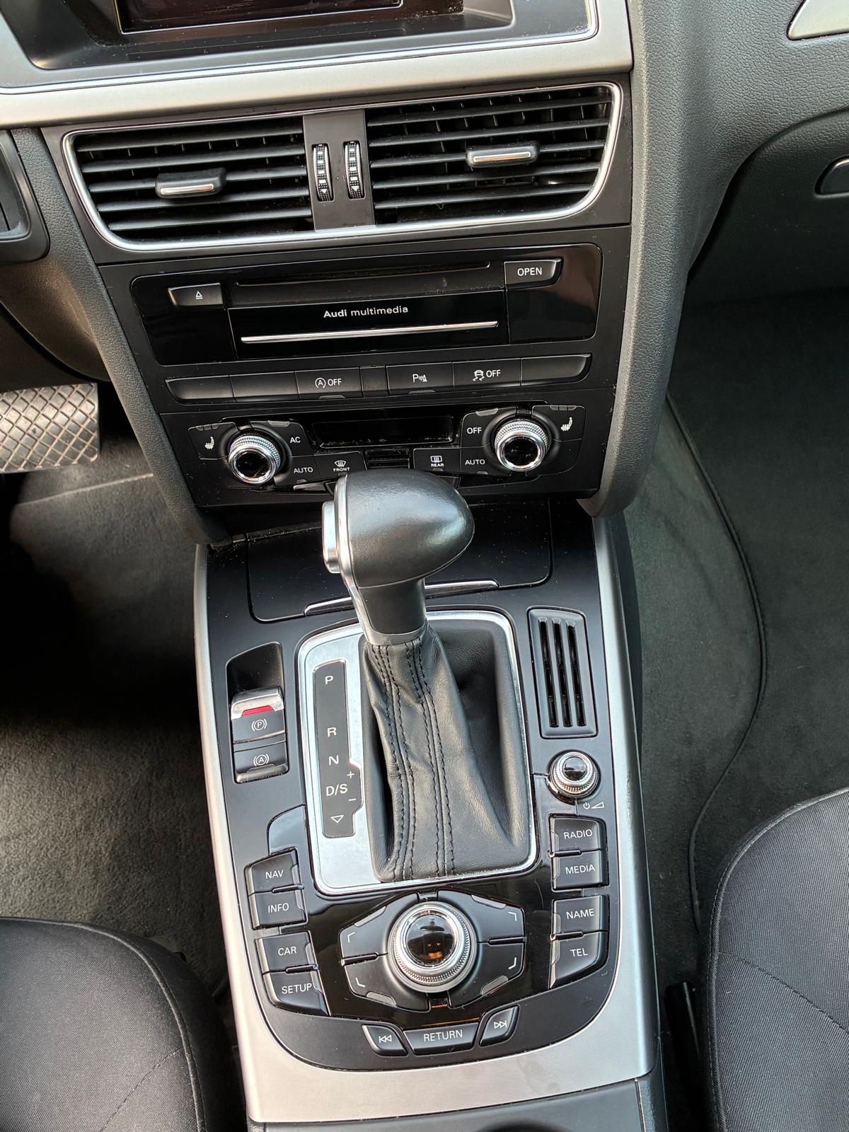 AUDI A4 Avant 2.0 TDI multitronic-image-9