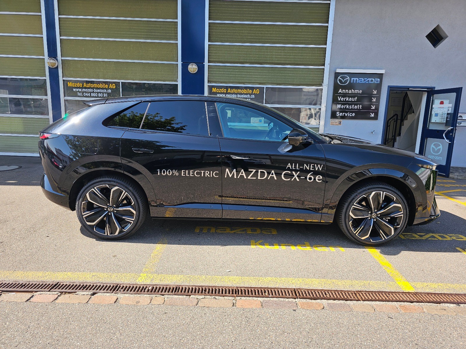 MAZDA CX-6e Takumi-image-7