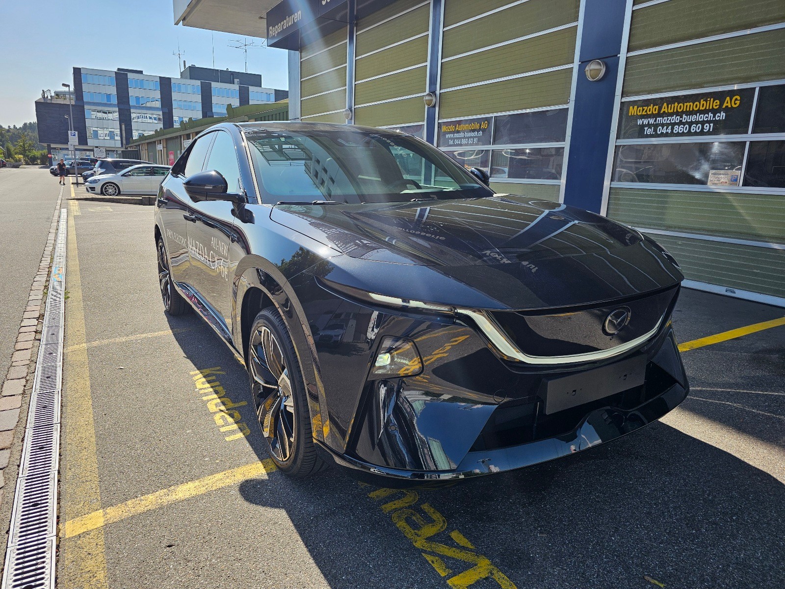MAZDA CX-6e Takumi-image-8