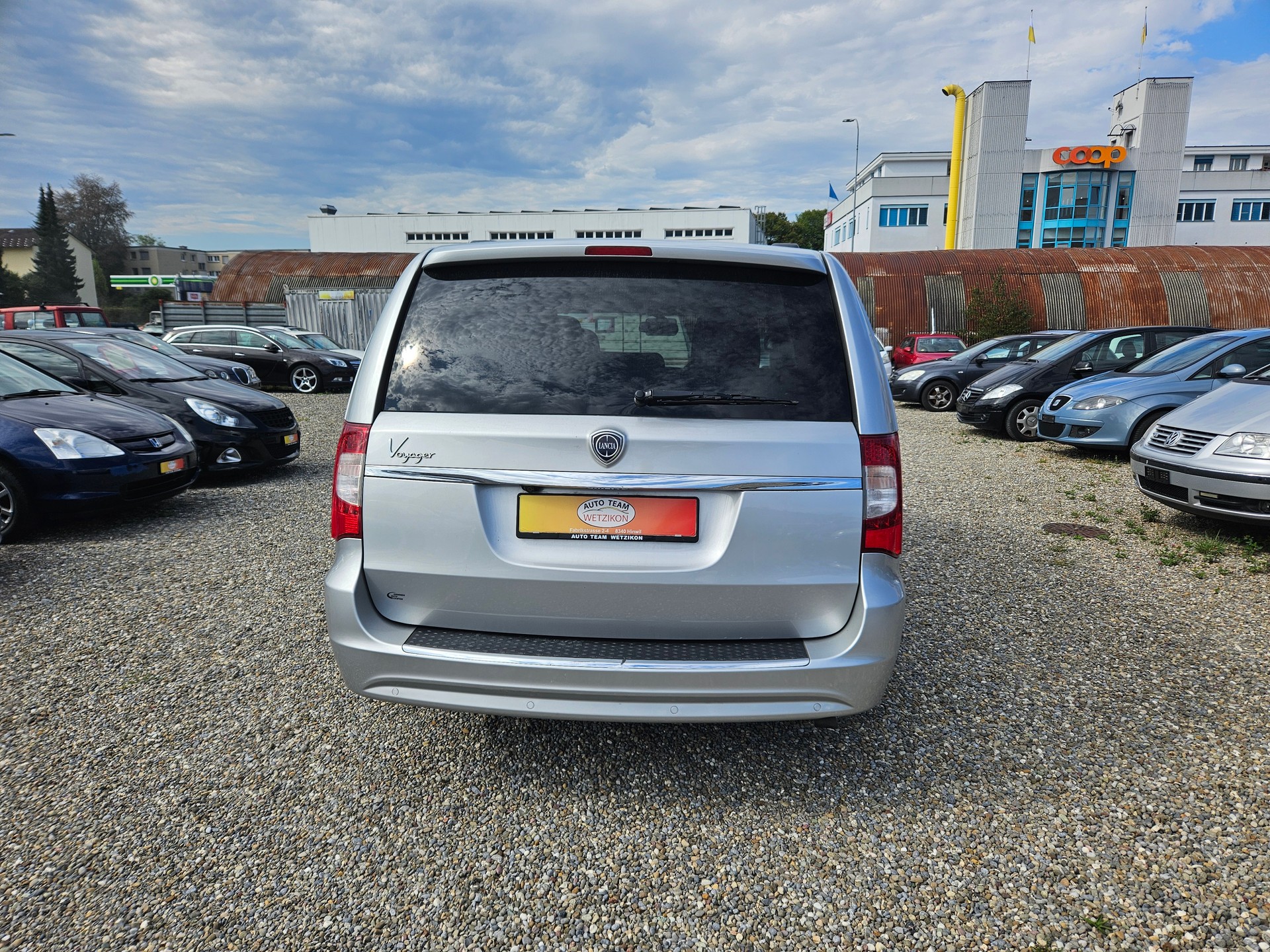 LANCIA Voyager 2.8D Gold Automatic-image-4