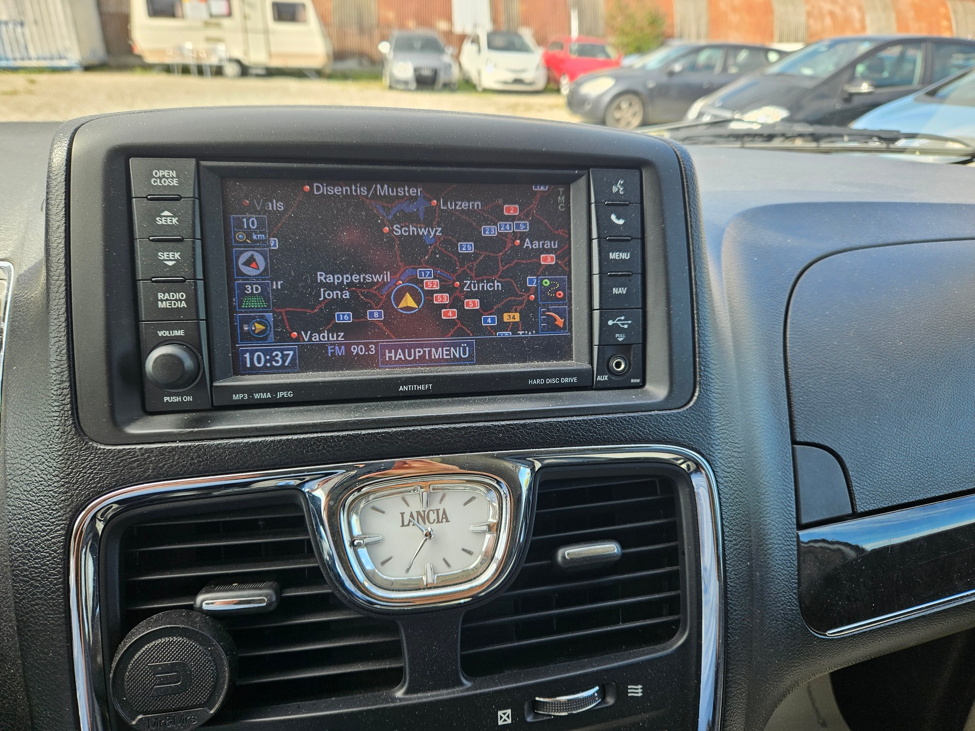 LANCIA Voyager 2.8D Gold Automatic-image-8