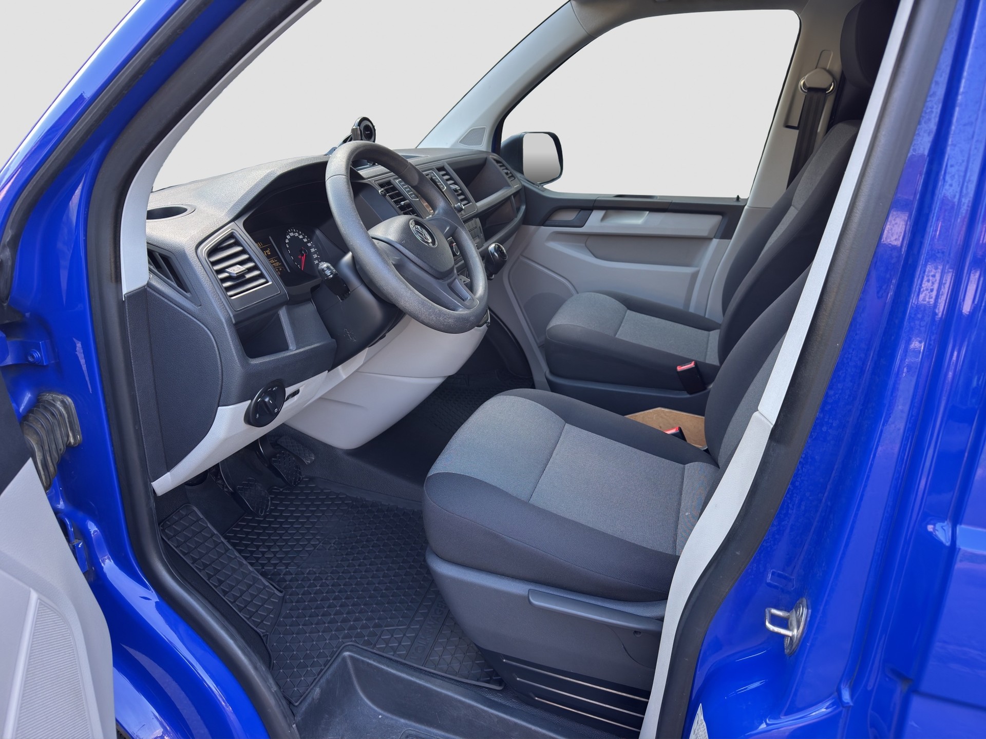 VW T6 2.0 TDI Euro 6-image-3