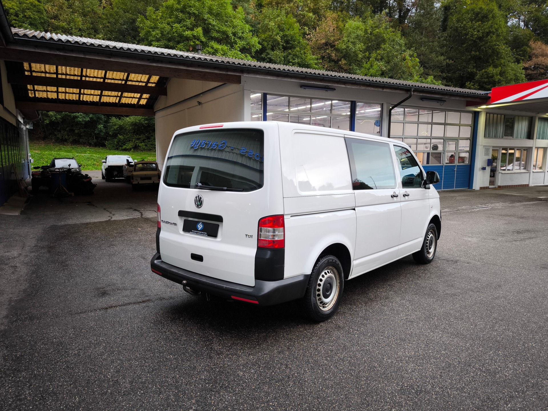 VW T5 2.0 TDI-image-14