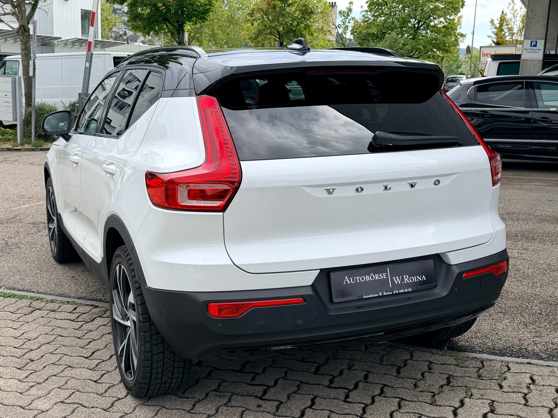 VOLVO XC40 T3 R-Design Geartronic-image-4