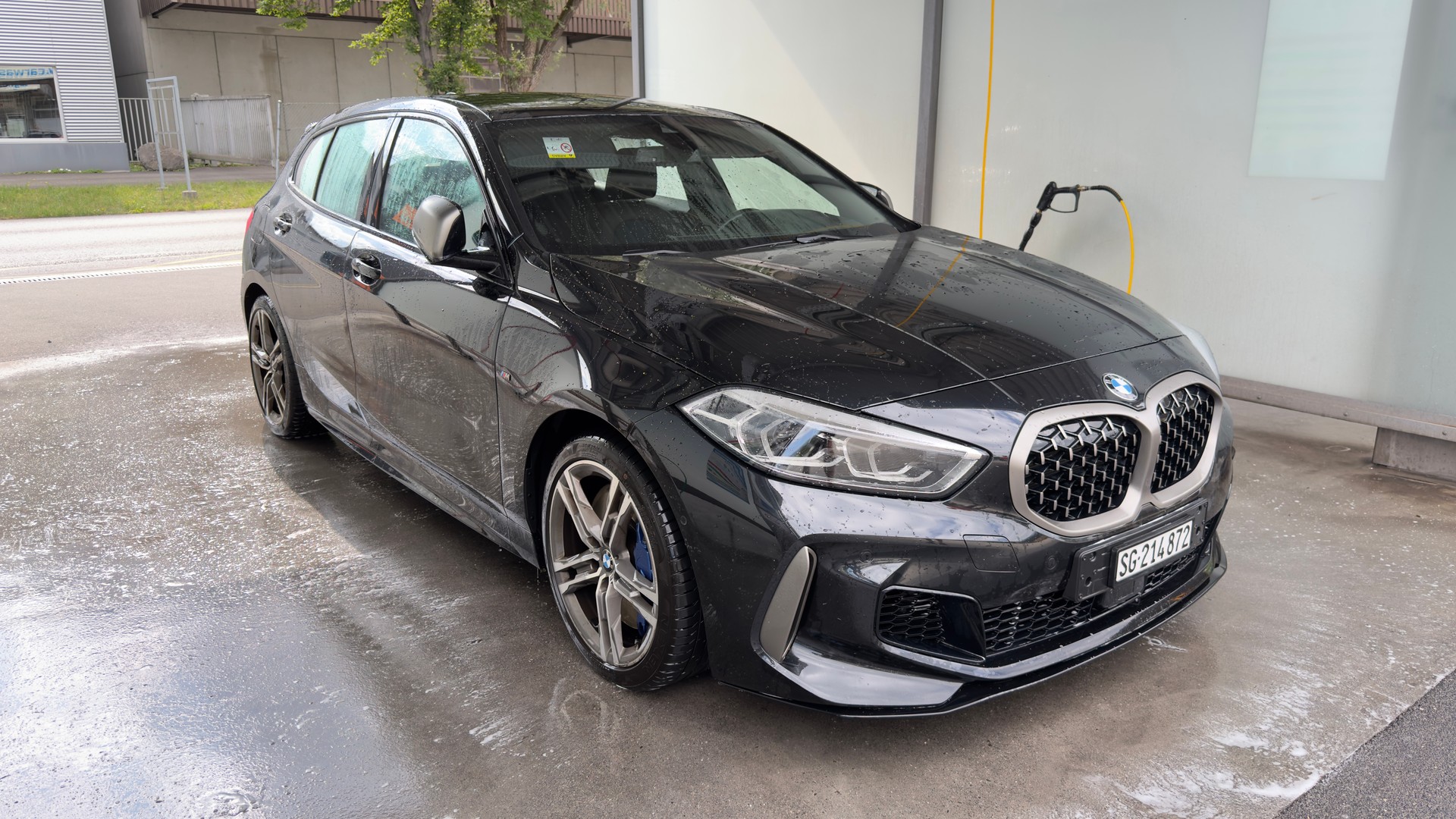 BMW M135i xDrive-image-0