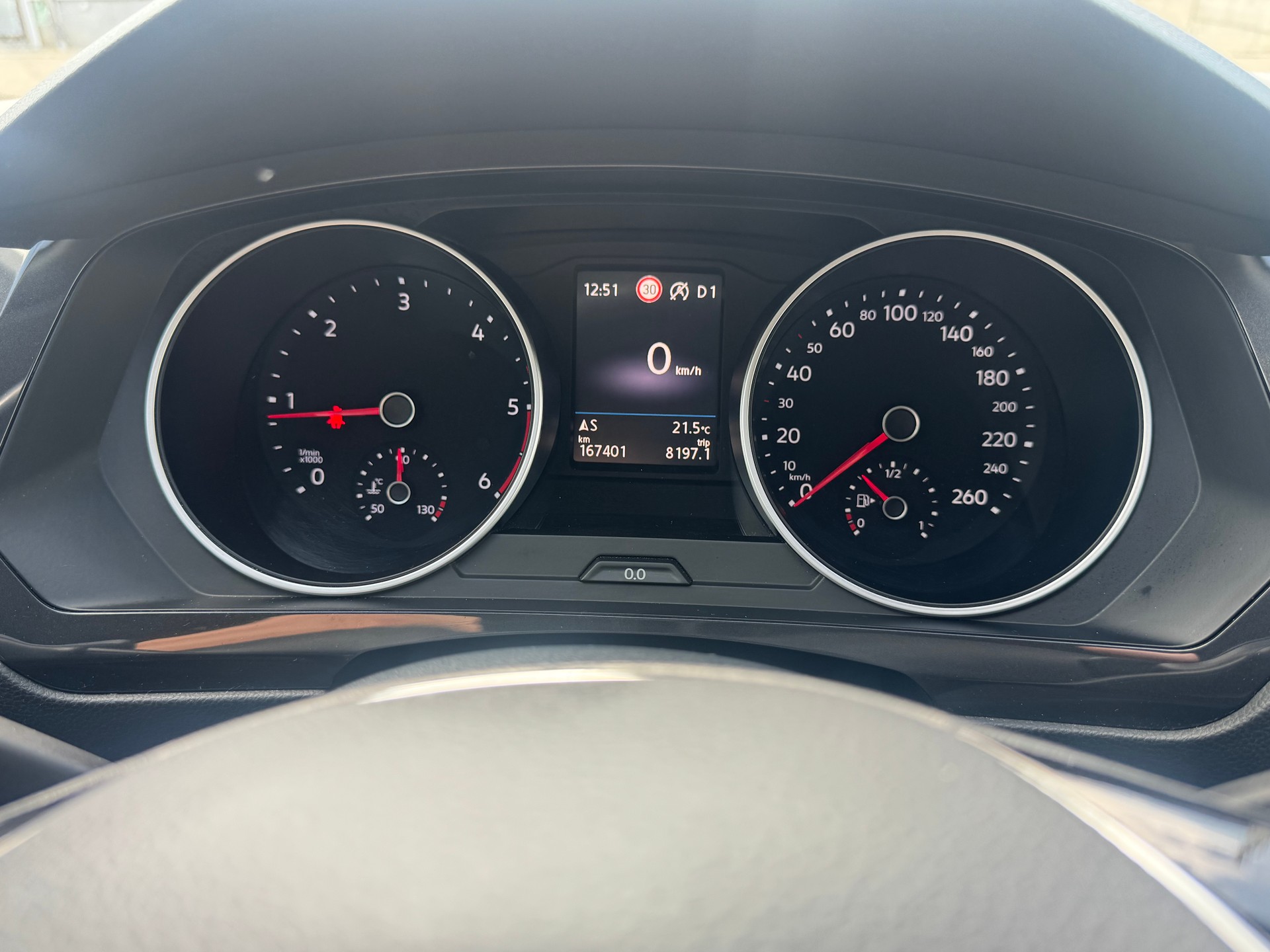 VW Tiguan 2.0 TDI SCR Comfortline 4Motion DSG-image-11