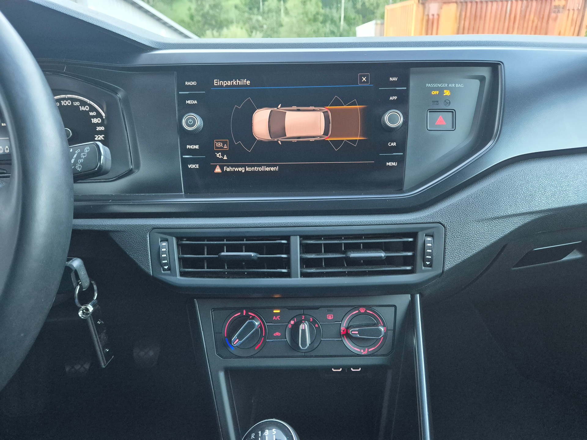 VW Polo 1.0 BMT Value-image-11