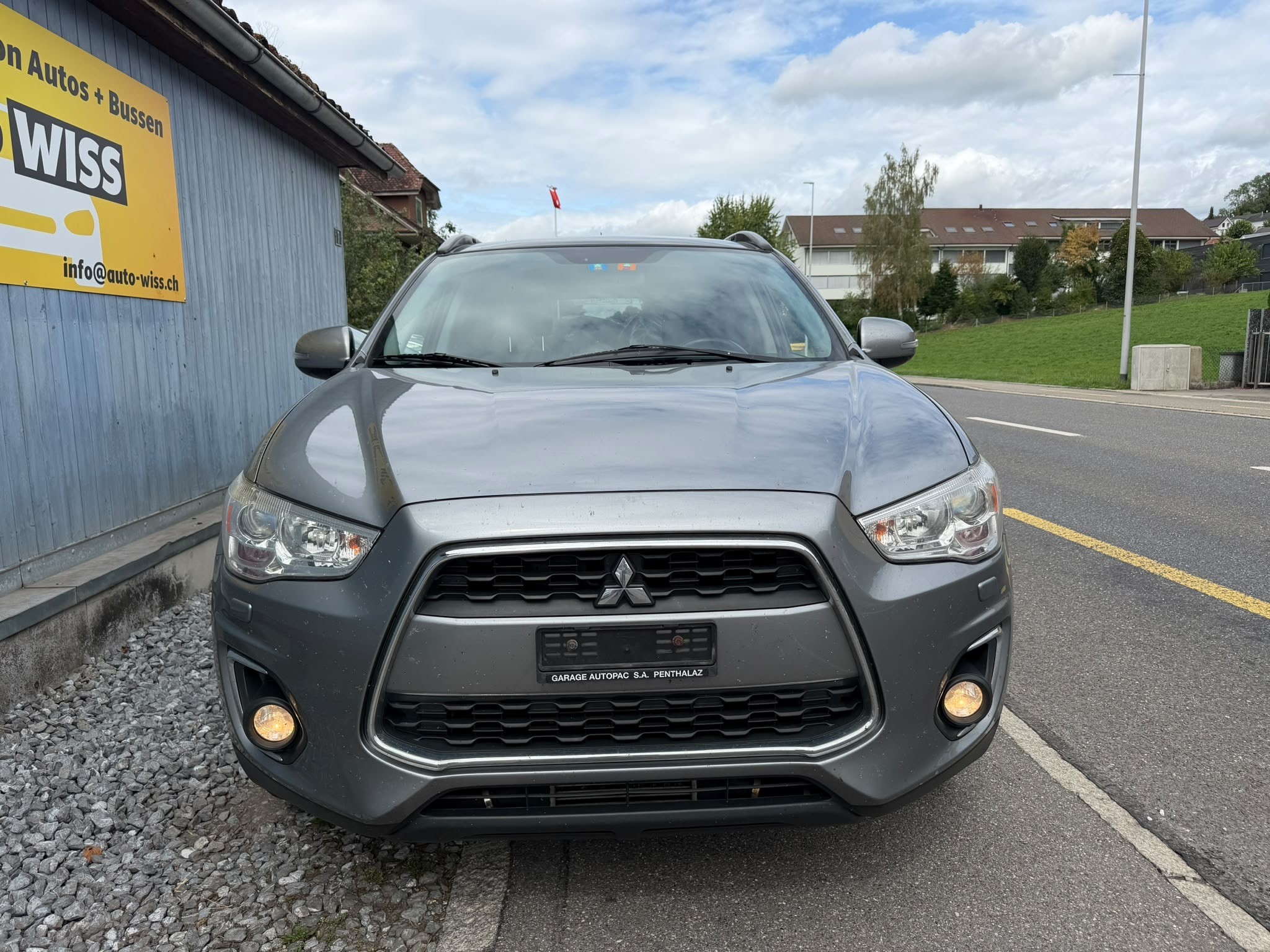 Car photo
