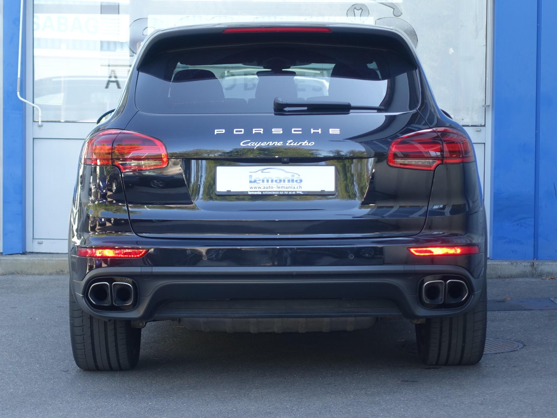 PORSCHE Cayenne Turbo-image-5