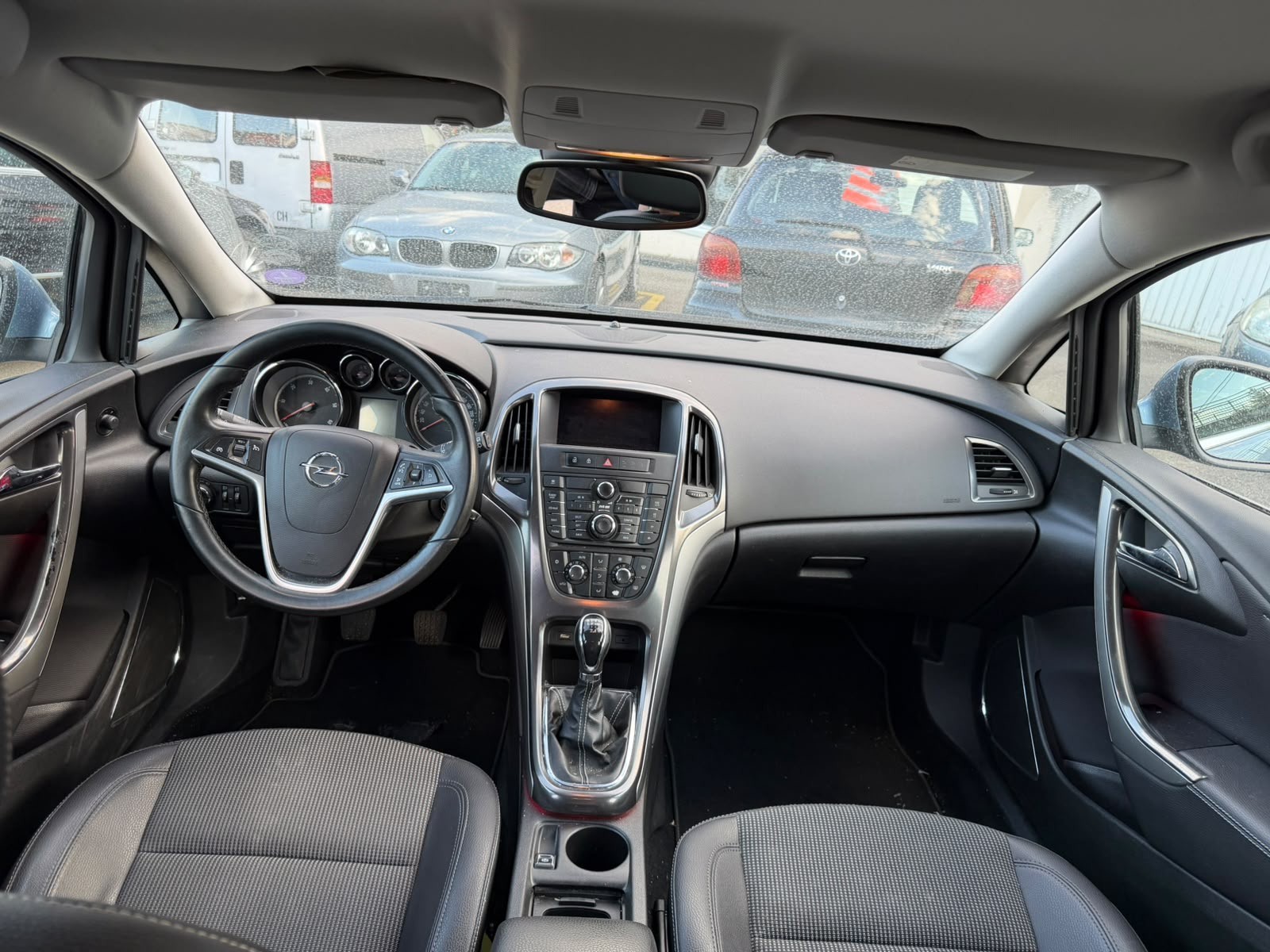 OPEL Astra SportsTourer 1.7 CDTi Enjoy-image-6