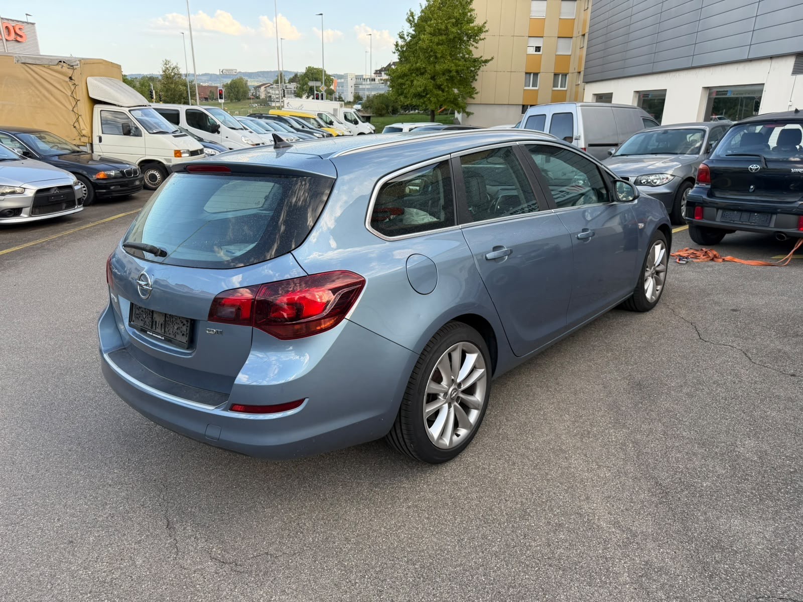 OPEL Astra SportsTourer 1.7 CDTi Enjoy-image-8