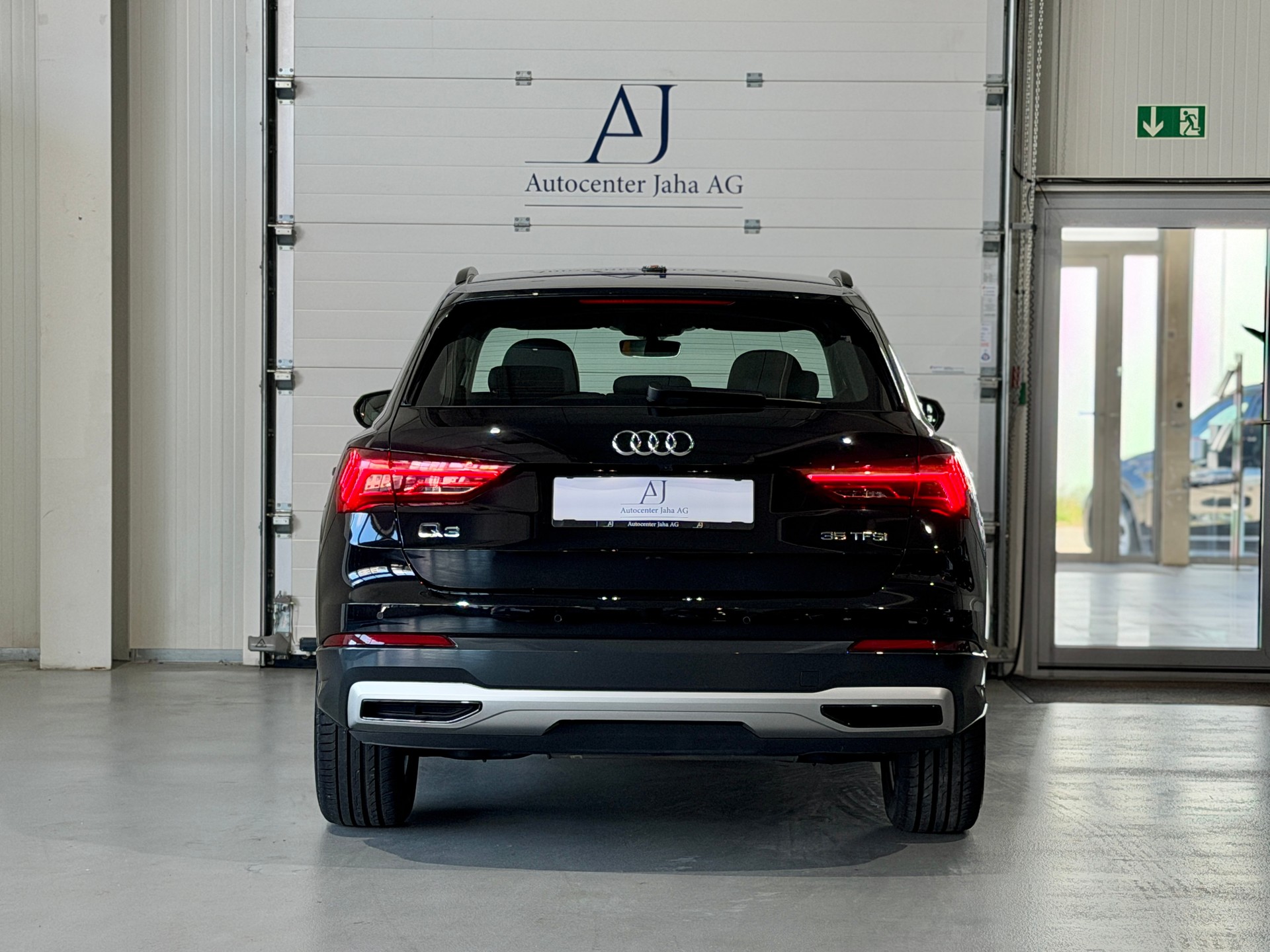 AUDI Q3 35 TFSI advanced Attraction S-tronic (CH)-image-15