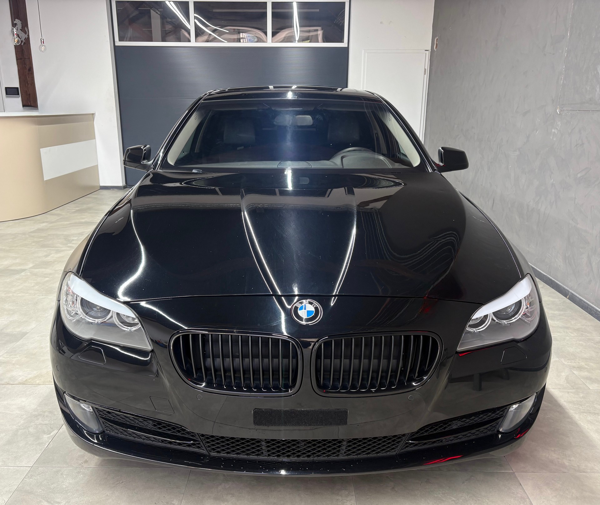 BMW 520d Touring Steptronic-image-2