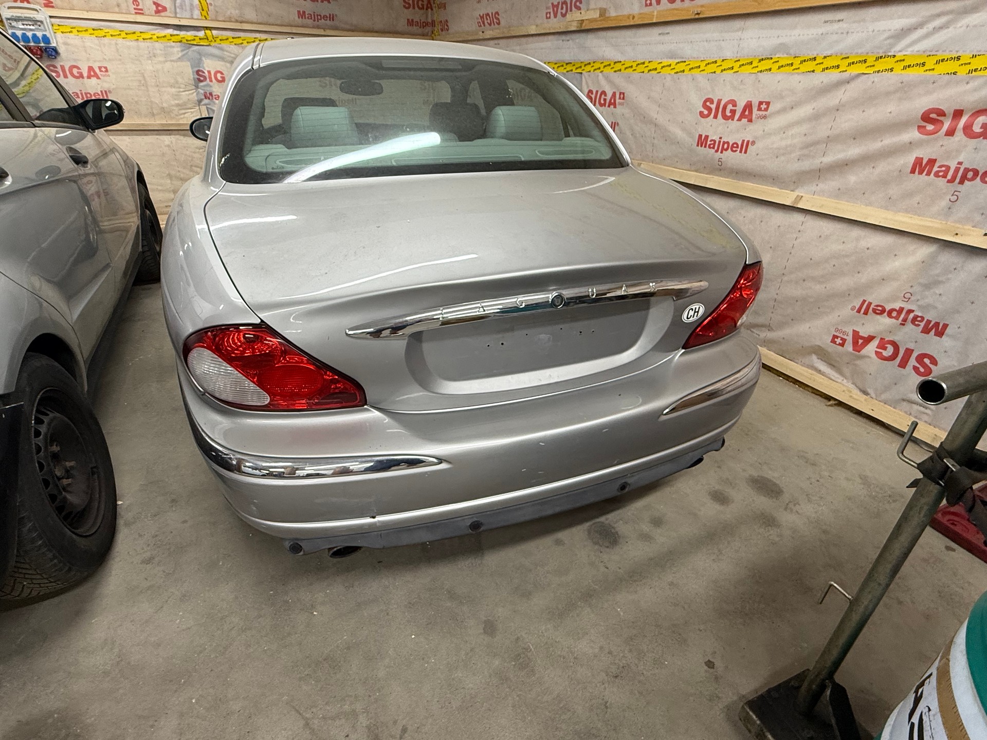 JAGUAR X-Type 2.5 V6 Traction4 Executive-image-3