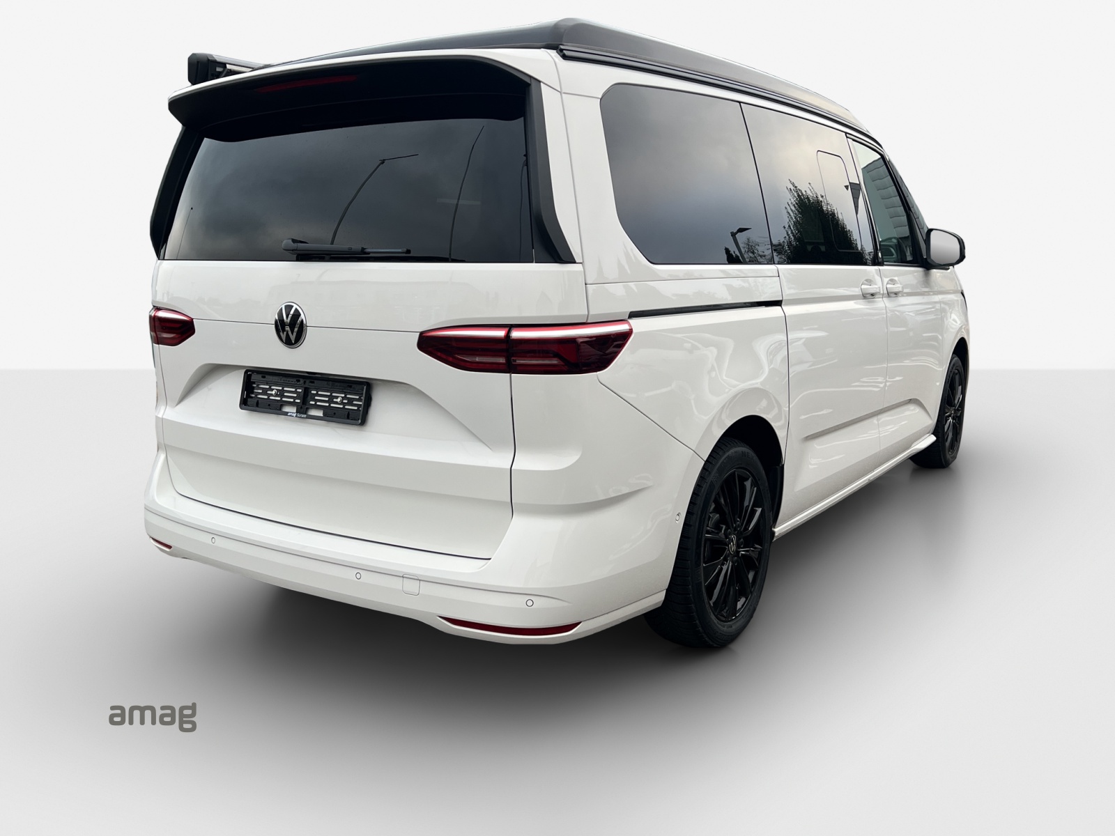 VW California 2.0 TSI Beach Tour-image-4