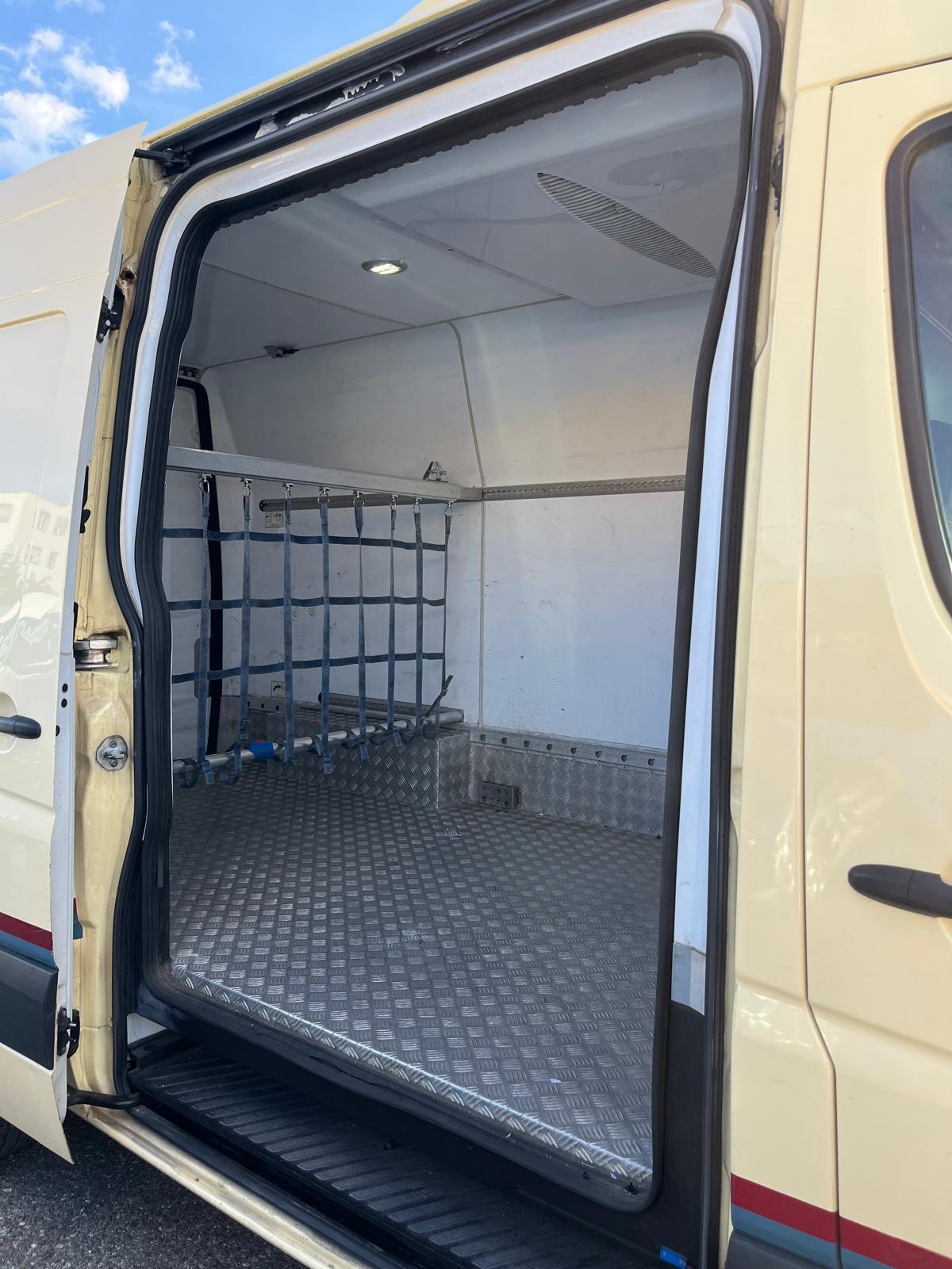 VW Crafter 35 2.0 TDI Entry-image-7
