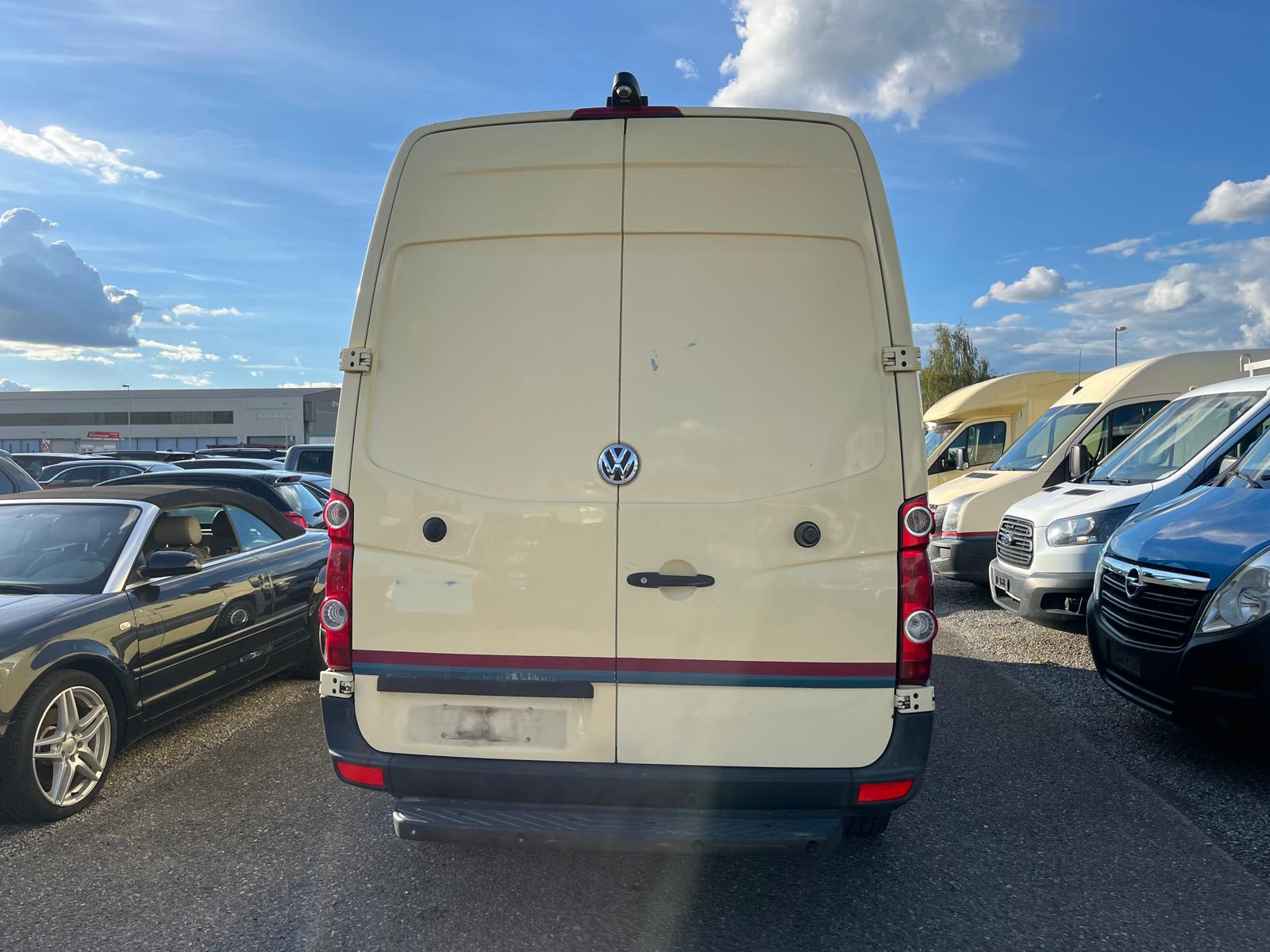VW Crafter 35 2.0 TDI Entry-image-4