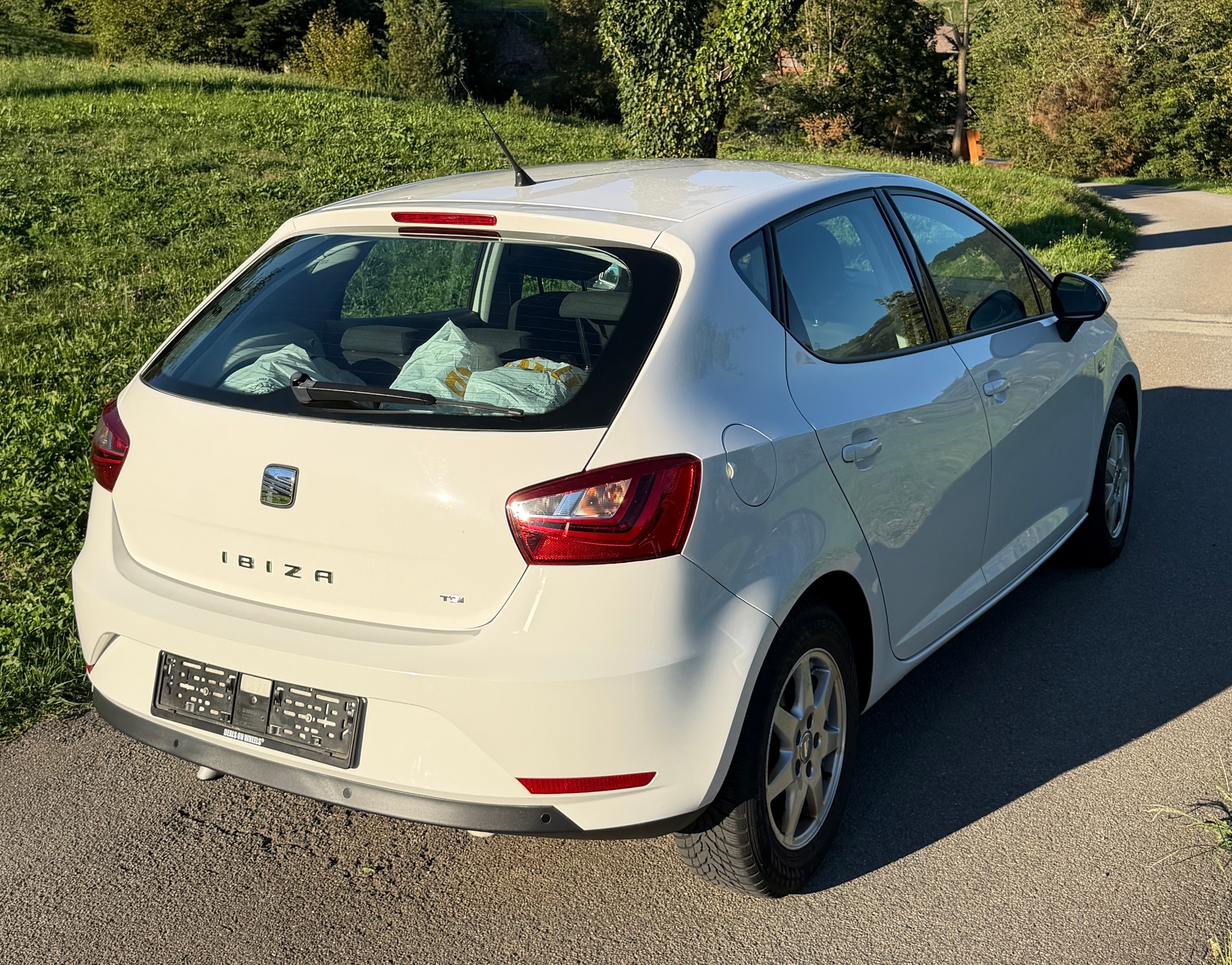 SEAT 1.2 TSI Style Viva-image-2