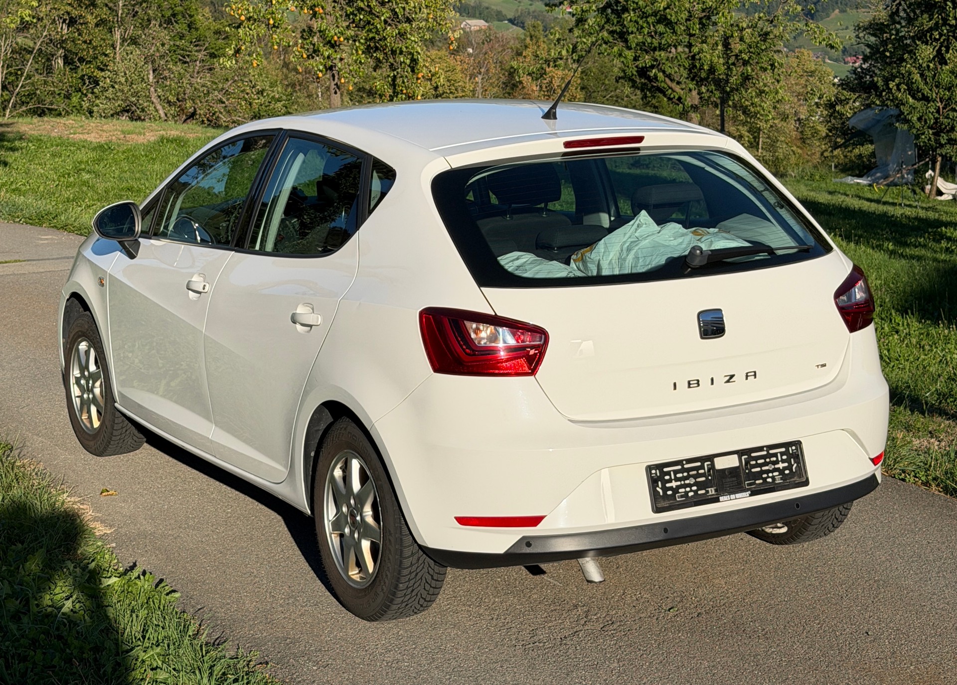 SEAT 1.2 TSI Style Viva-image-3
