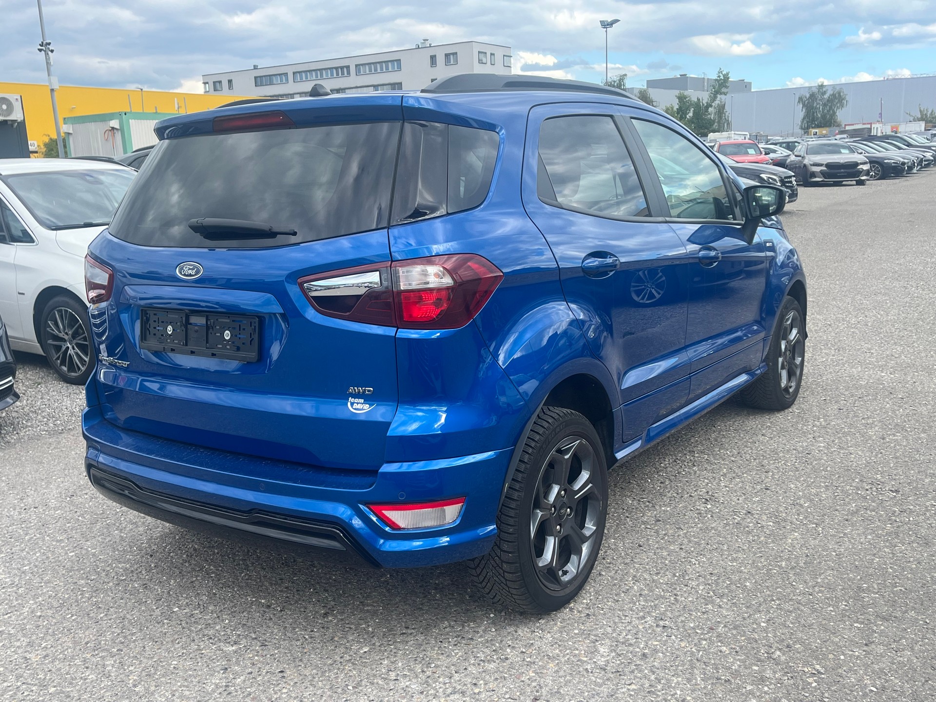 FORD EcoSport 1.5 TDCi ST-Line AWD-image-3
