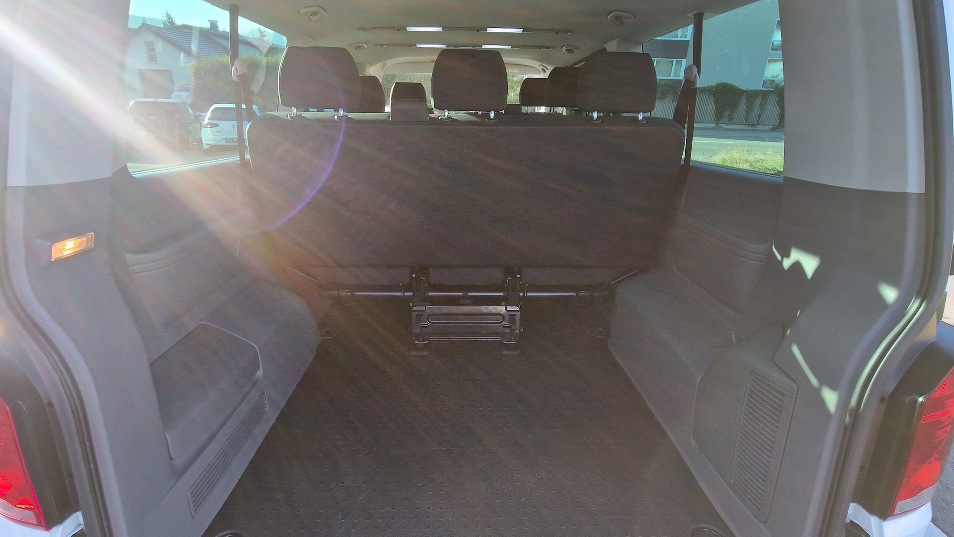 VW T6.1 3400 Langer Radstand 2.0 TDI DSG-image-15