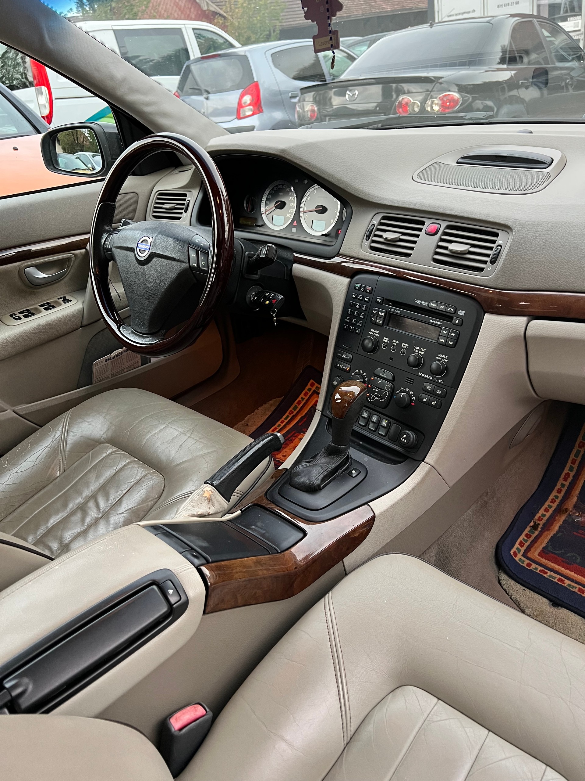 VOLVO S80 T6 Executive A-image-9