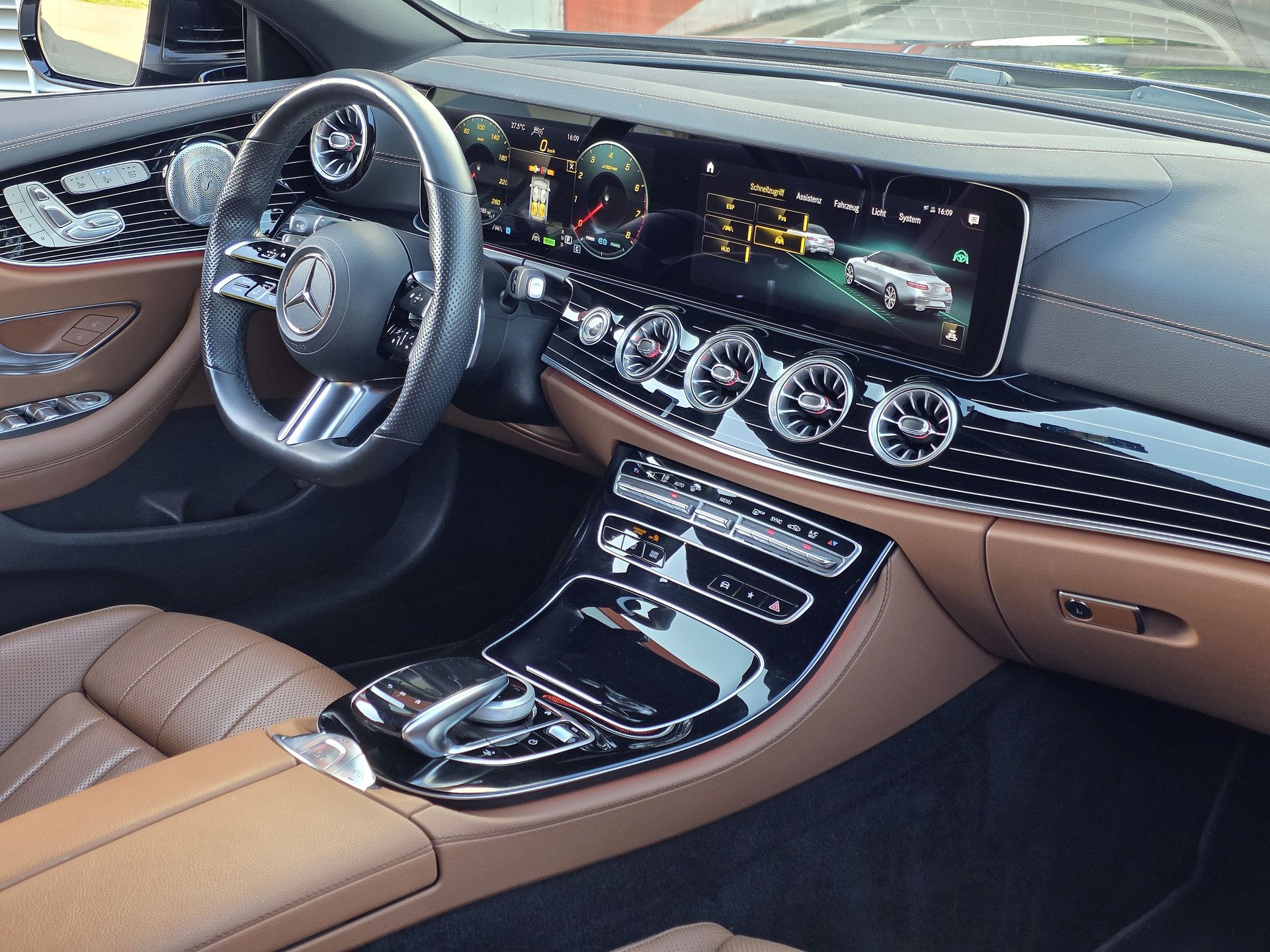 MERCEDES-BENZ E 450 Cabriolet 4Matic AMG Line 9G-Tronic-image-20