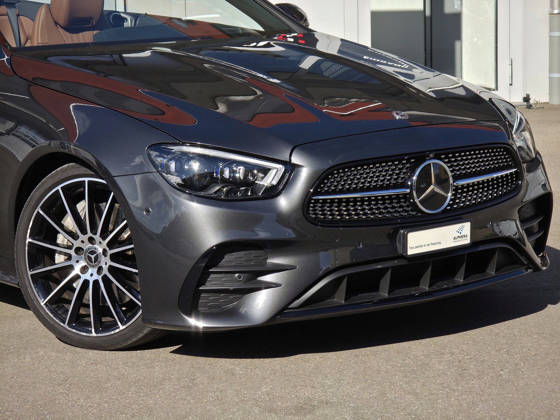 MERCEDES-BENZ E 450 Cabriolet 4Matic AMG Line 9G-Tronic-image-8