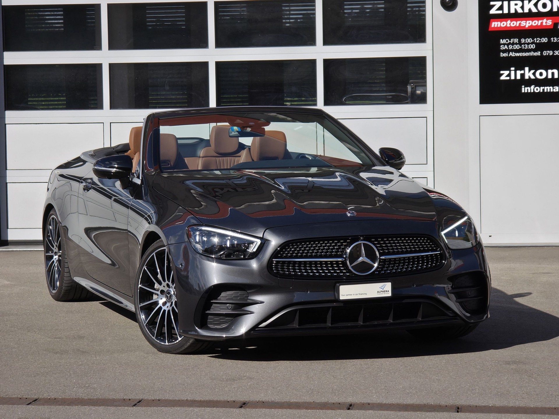 MERCEDES-BENZ E 450 Cabriolet 4Matic AMG Line 9G-Tronic-image-1