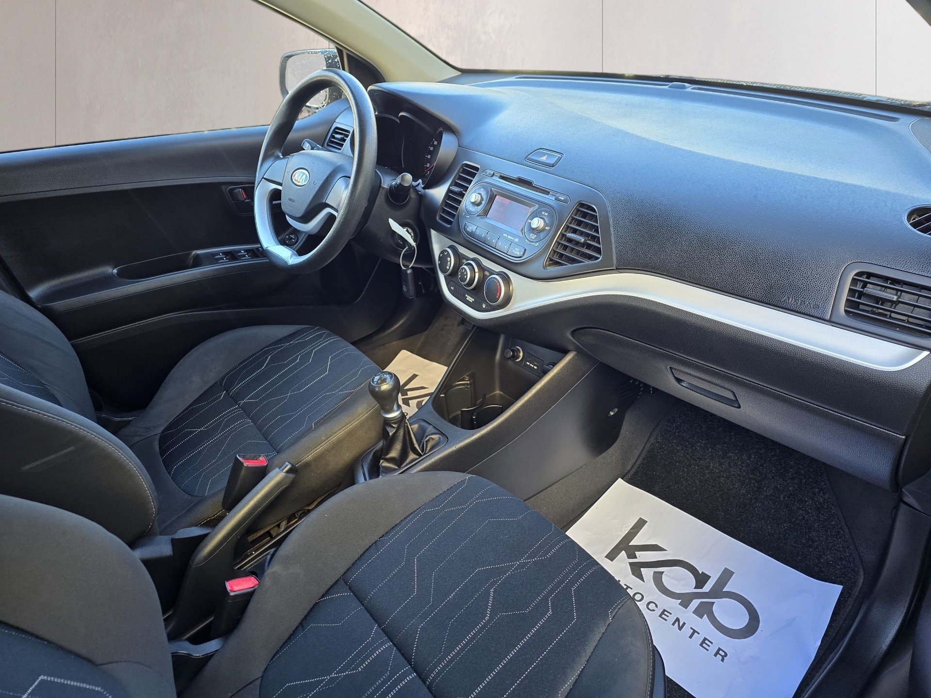 KIA Picanto 1.0 CVVT Trend-image-9