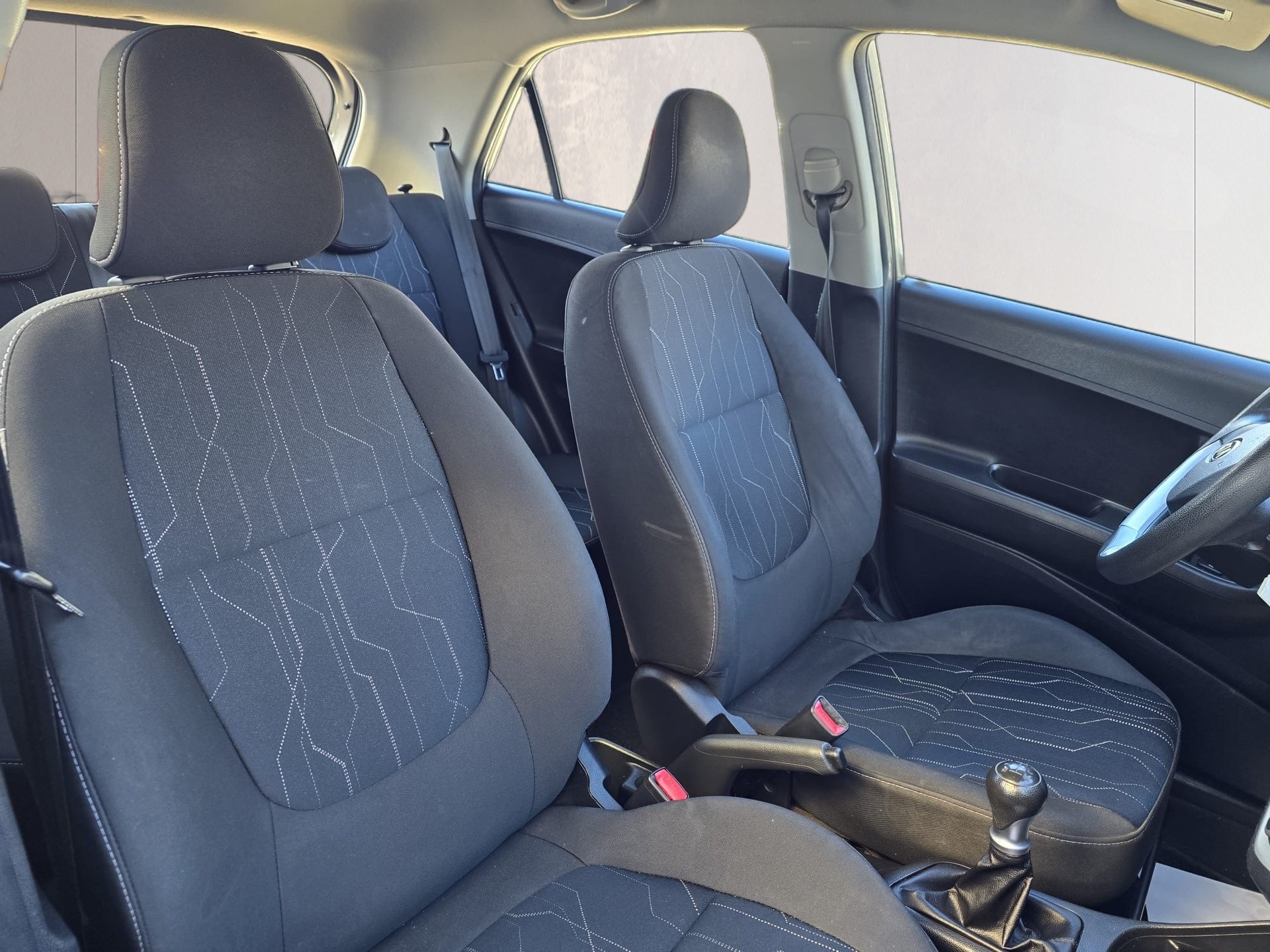 KIA Picanto 1.0 CVVT Trend-image-8