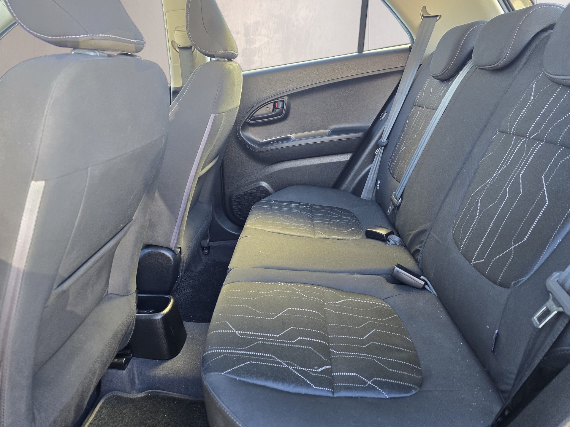 KIA Picanto 1.0 CVVT Trend-image-11