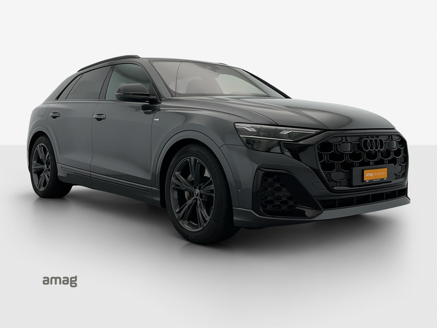 AUDI Q8 SUV TFSI e quattro 290 kW Attraction tiptronic-image-5