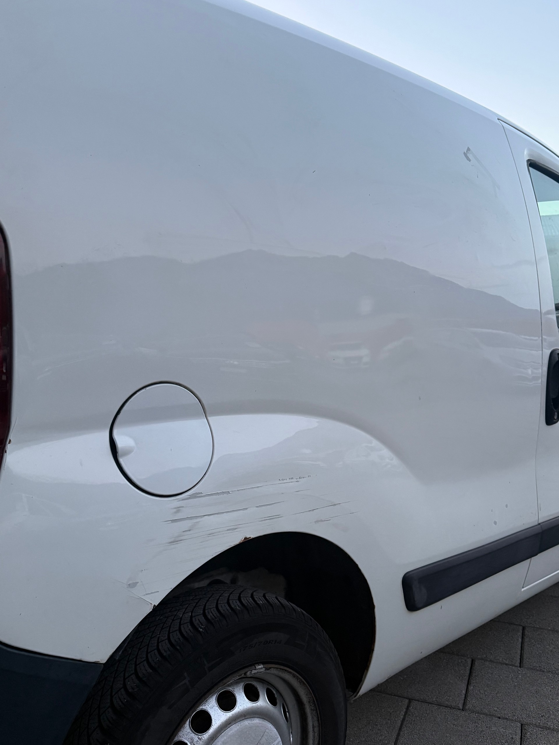FIAT Fiorino 1.3 MJ Base-image-11