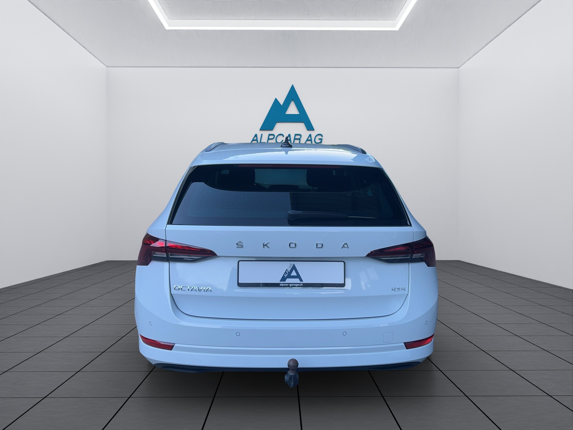 SKODA Octavia Combi 2.0 TSI Ambition DSG 4x4-image-5