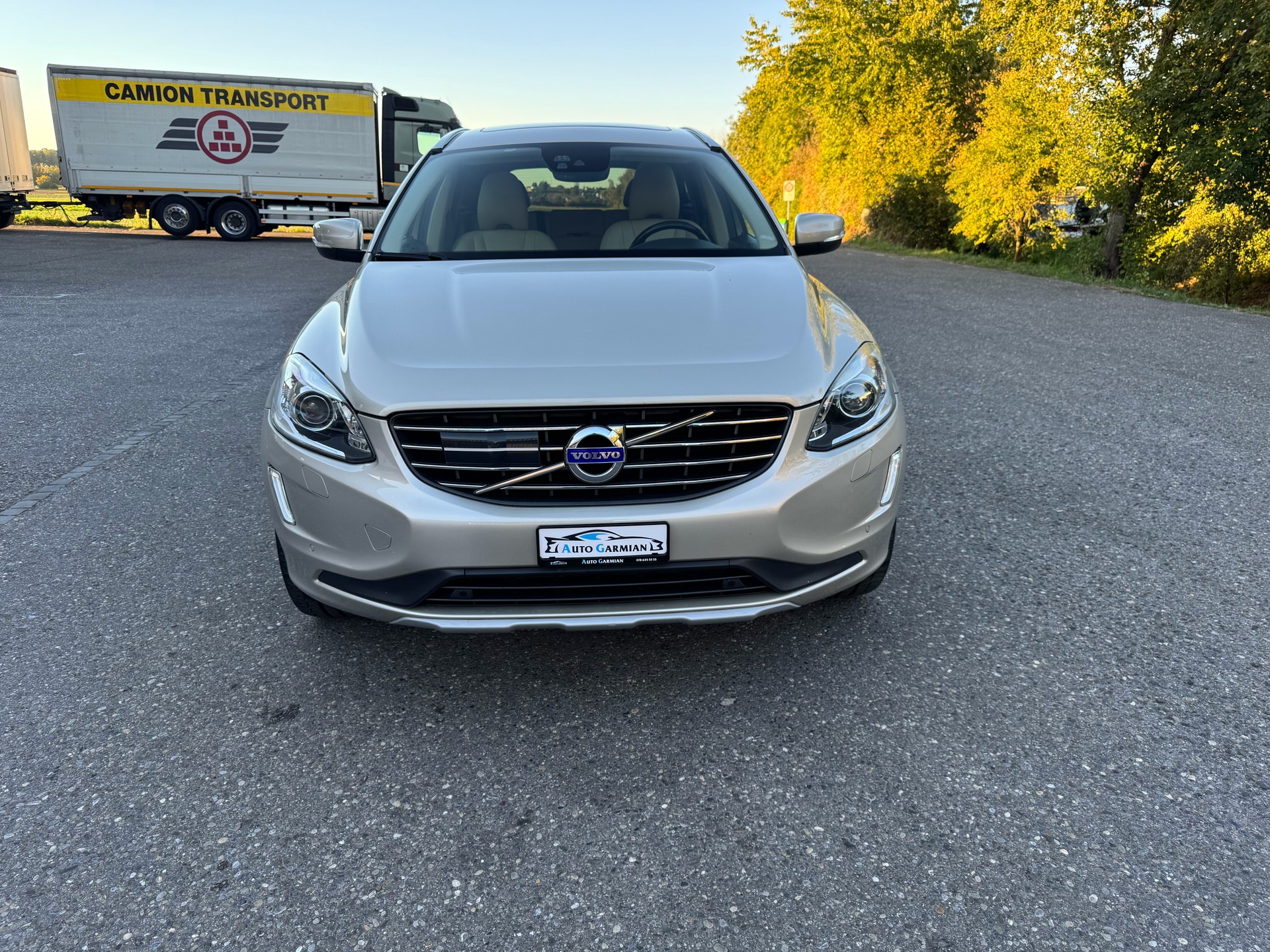 VOLVO XC60 D5 AWD Summum Geartronic-image-0