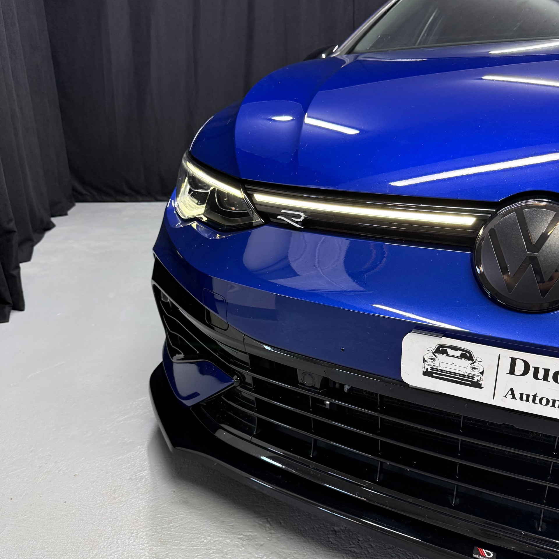 VW Golf 2.0 TSI R DSG 4Motion R-Performance-image-4