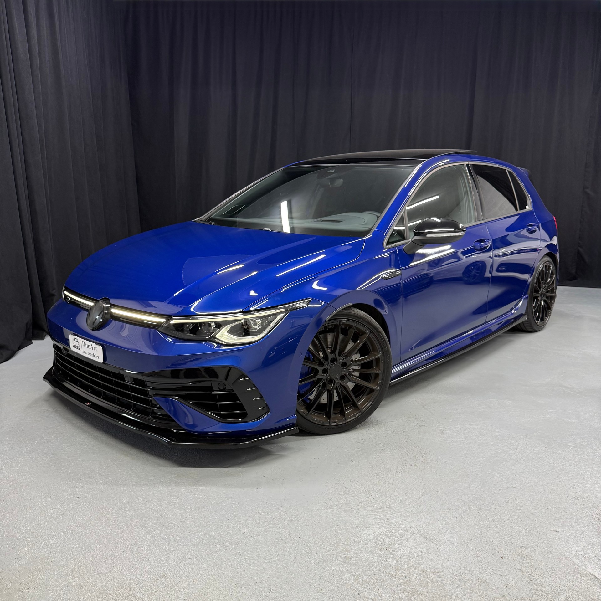VW Golf 2.0 TSI R DSG 4Motion R-Performance-image-2