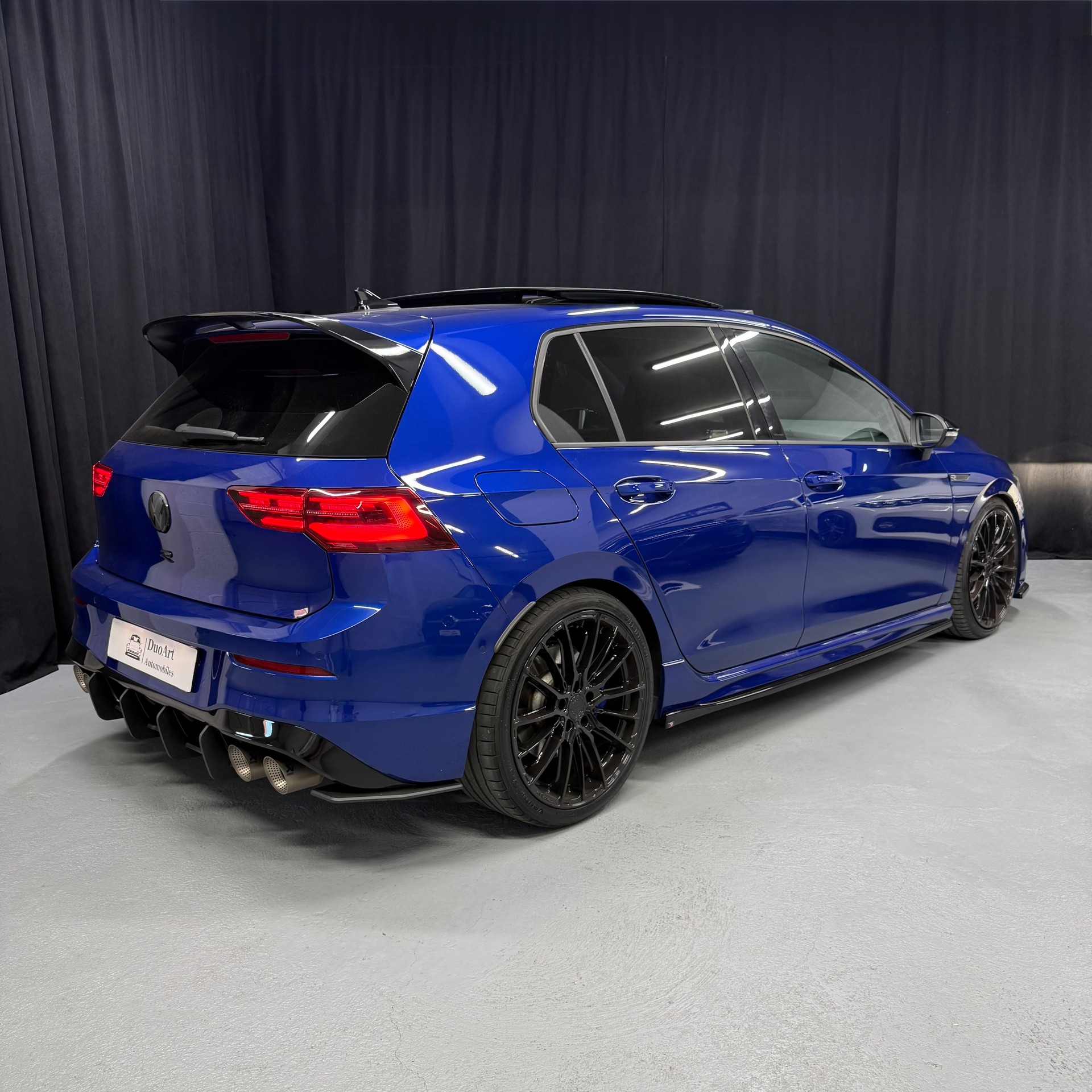 VW Golf 2.0 TSI R DSG 4Motion R-Performance-image-7