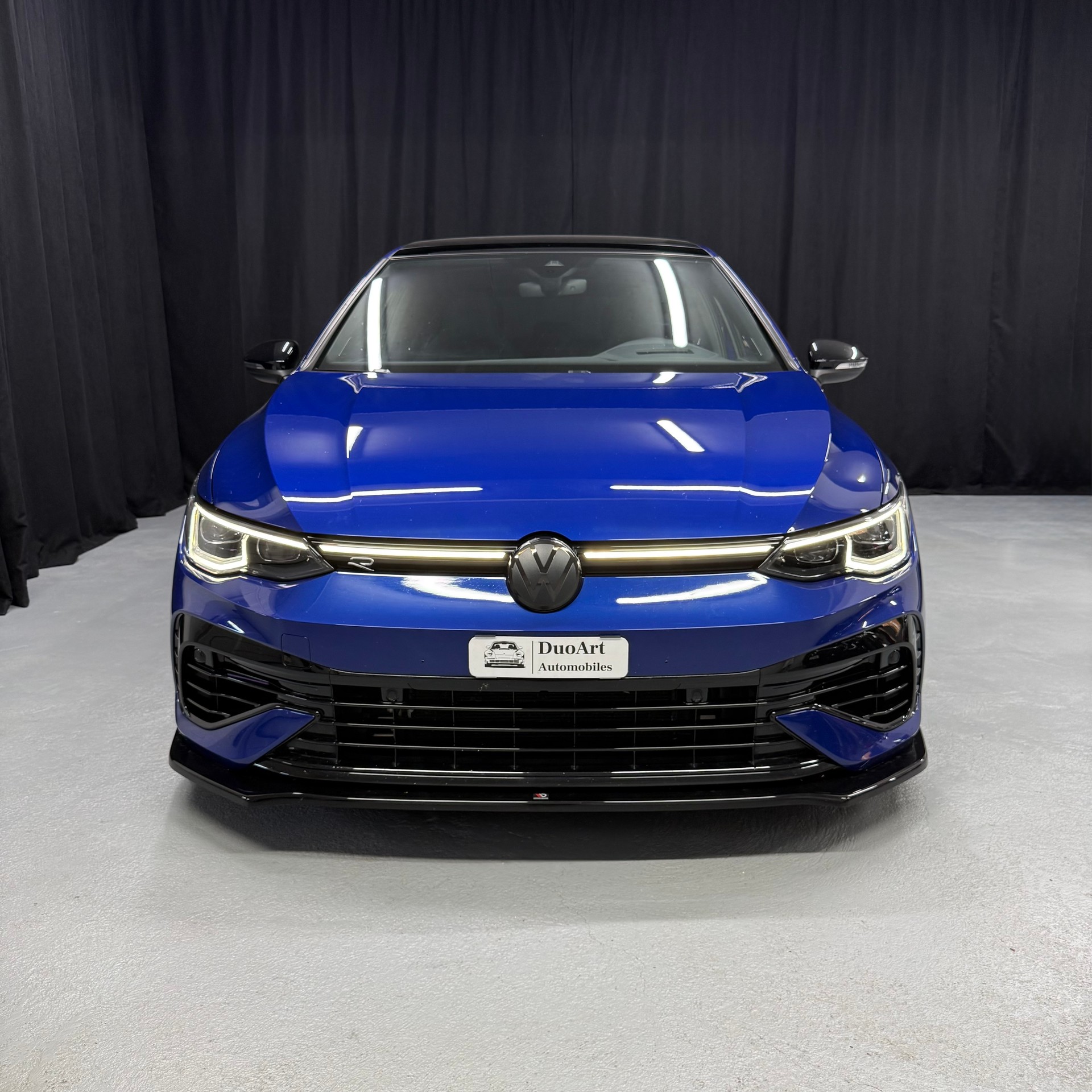 VW Golf 2.0 TSI R DSG 4Motion R-Performance-image-3